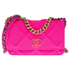 Chanel 19 Wallet on Chain (WOC) shoulder bag in pink quilted cotton canvas , GHW