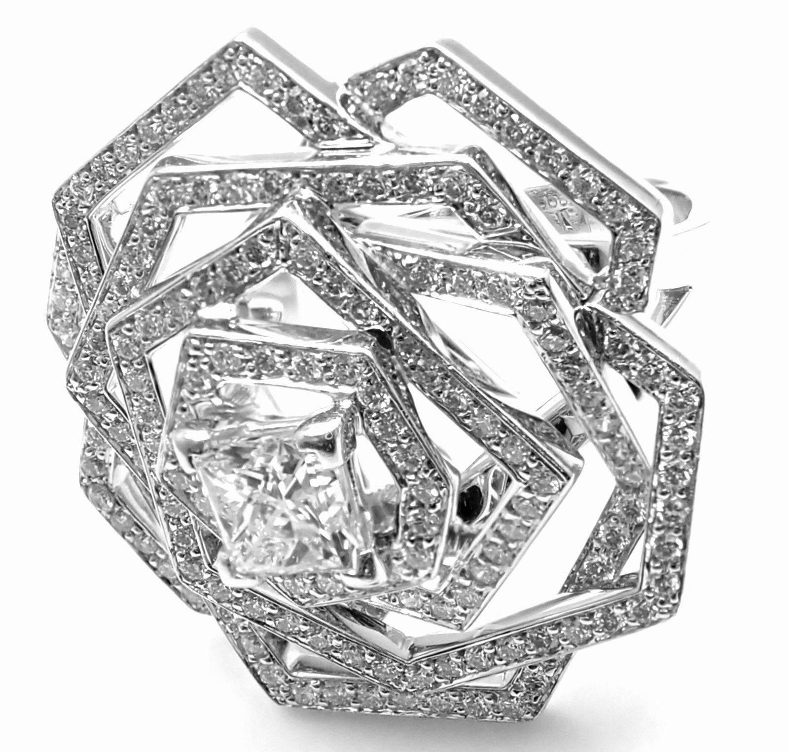 Princess Cut Chanel 1932 Flower Diamond White Gold Large Ring