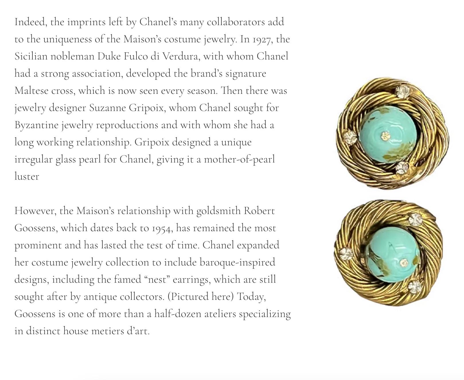 Chanel 1960s Gilded Turquoise Birds Nest Pate De Verre Goossens Clip-On Earrings For Sale 4