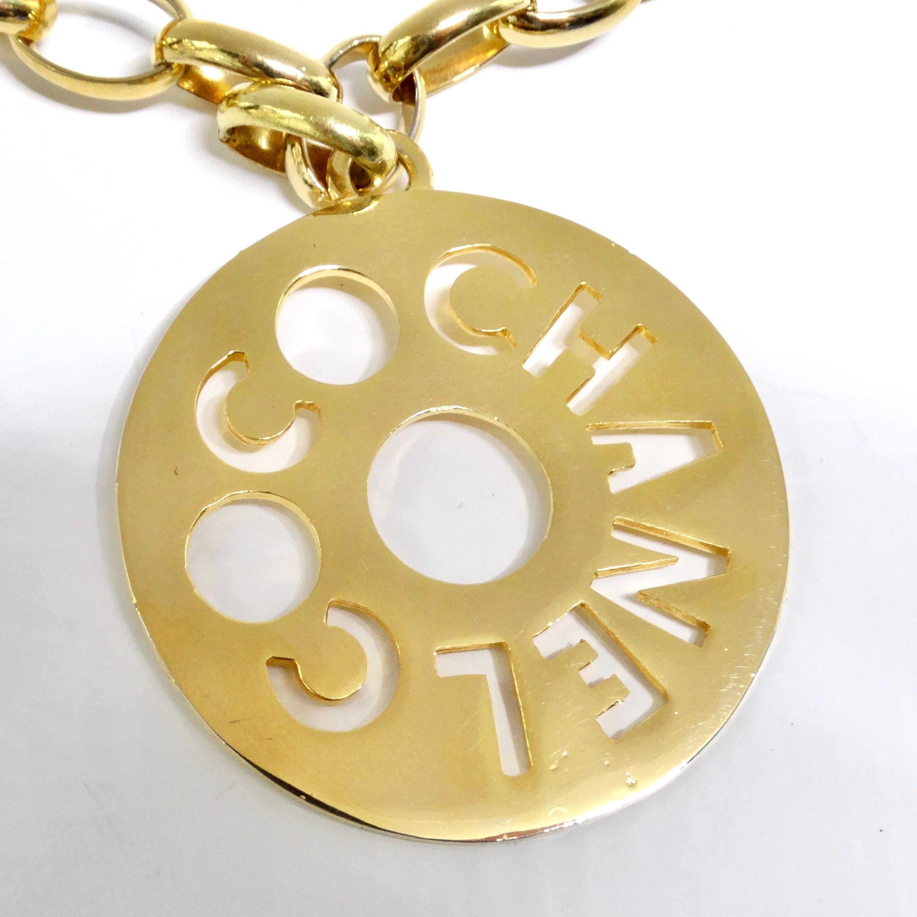 Women's or Men's Chanel 1970s Gold Tone Oversize Pendant Necklace For Sale