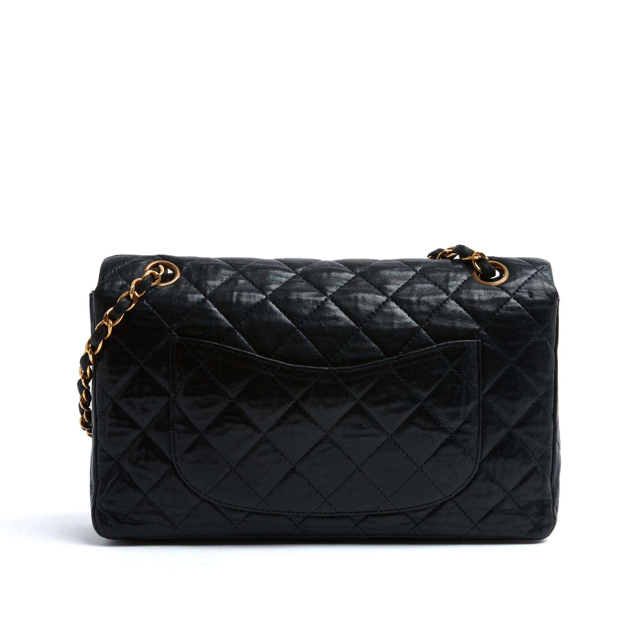 Chanel 1970s Sac 2.55 Black Leather Classique 255 Shoulder Bag with certificate In Good Condition For Sale In PARIS, FR