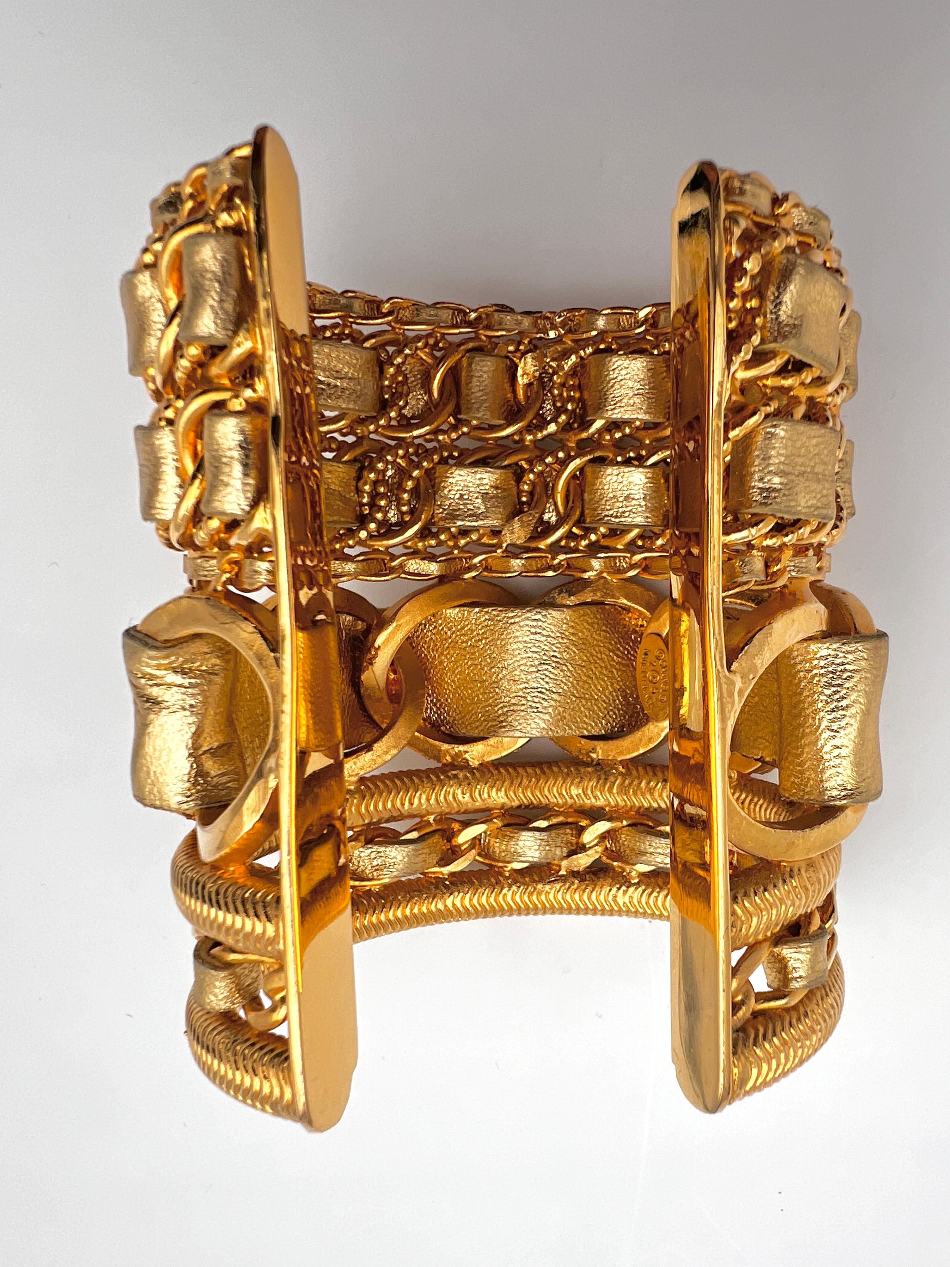 Chanel 1980 Massive Cuff Paris For Sale 7