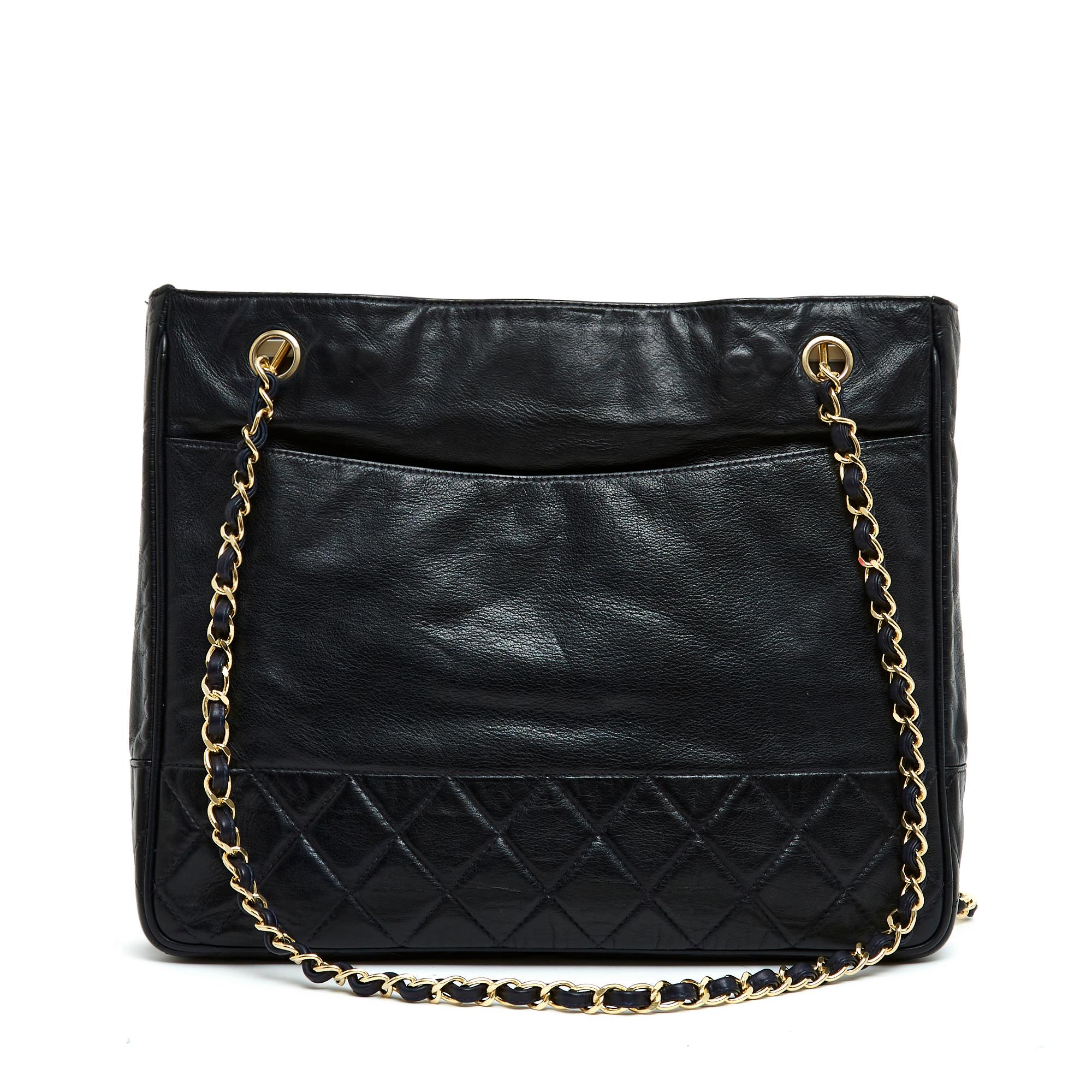 Chanel 1980 Sac Shopping  PM Timeless Classique Navy Leather Tote Bag PM In Fair Condition In PARIS, FR