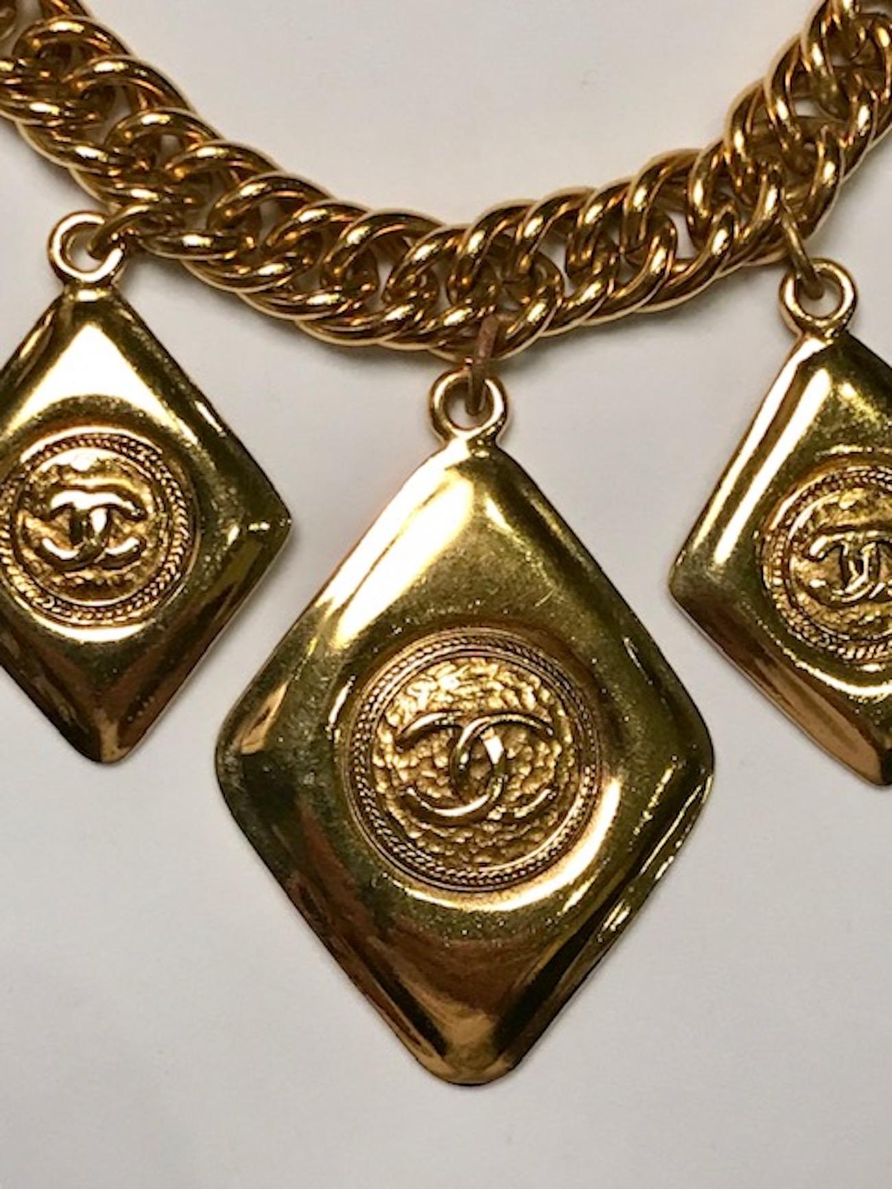 Chanel 1980s 5 Charm Necklace In Good Condition In New York, NY