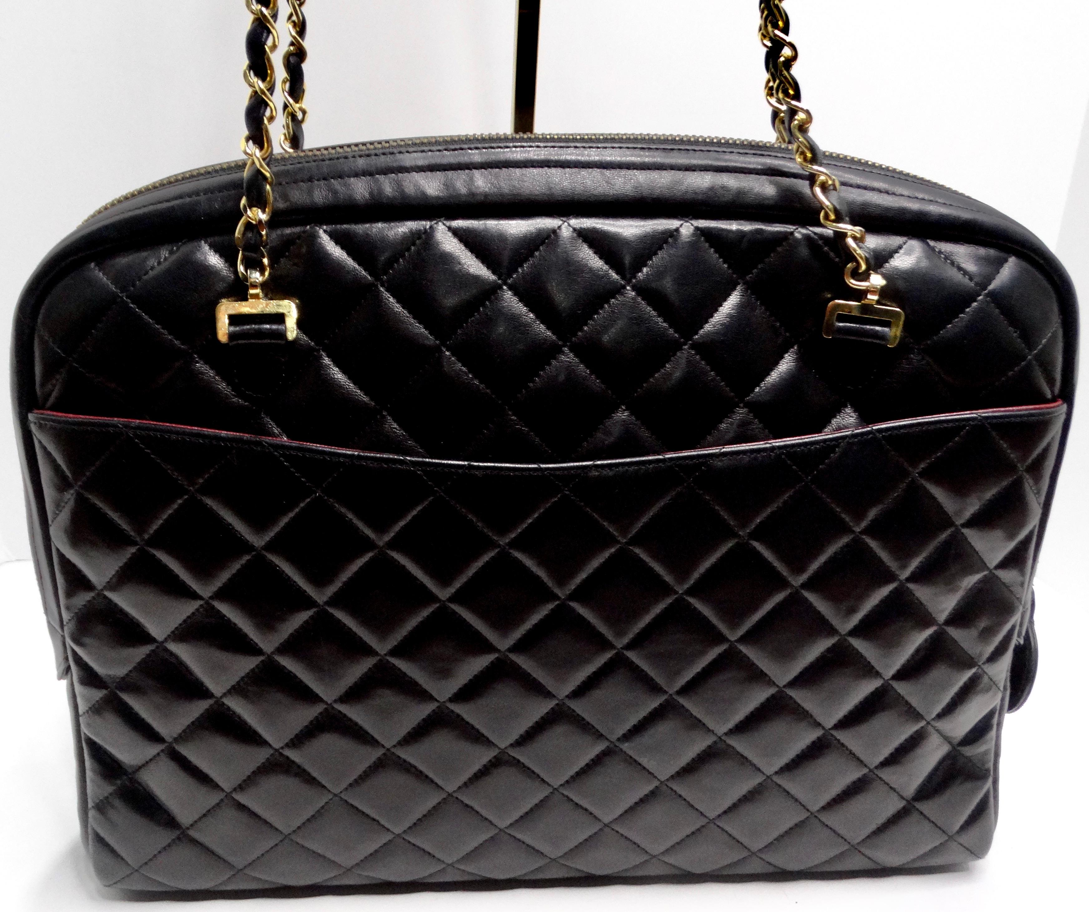 Chanel 1980s Black Quilted Lambskin Camera Bag For Sale 1