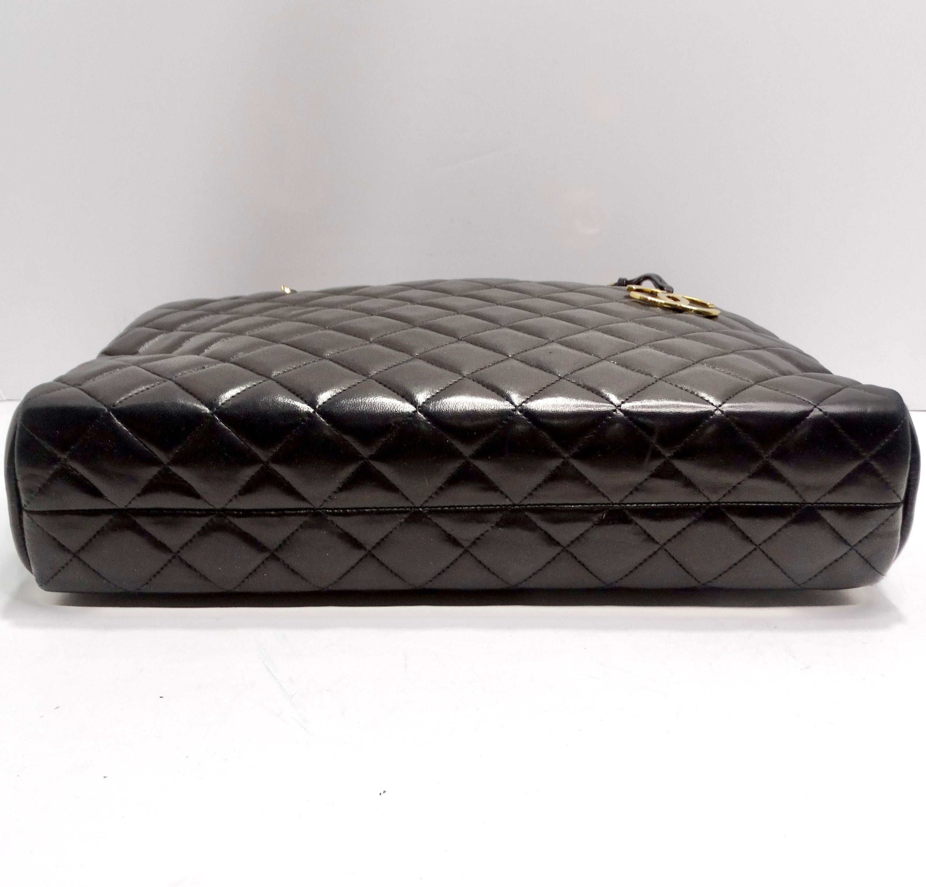 Chanel 1980s Black Quilted Lambskin Camera Bag For Sale 4