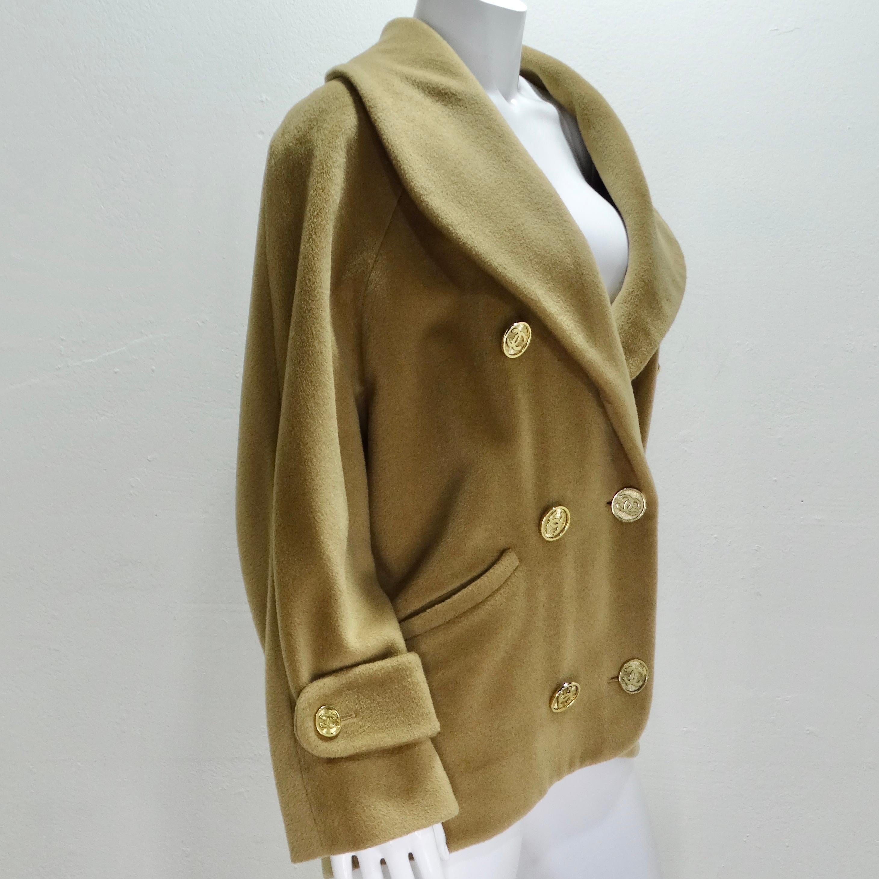 Women's or Men's Chanel 1980s Brown Gold Tone Jumbo Button Blazer