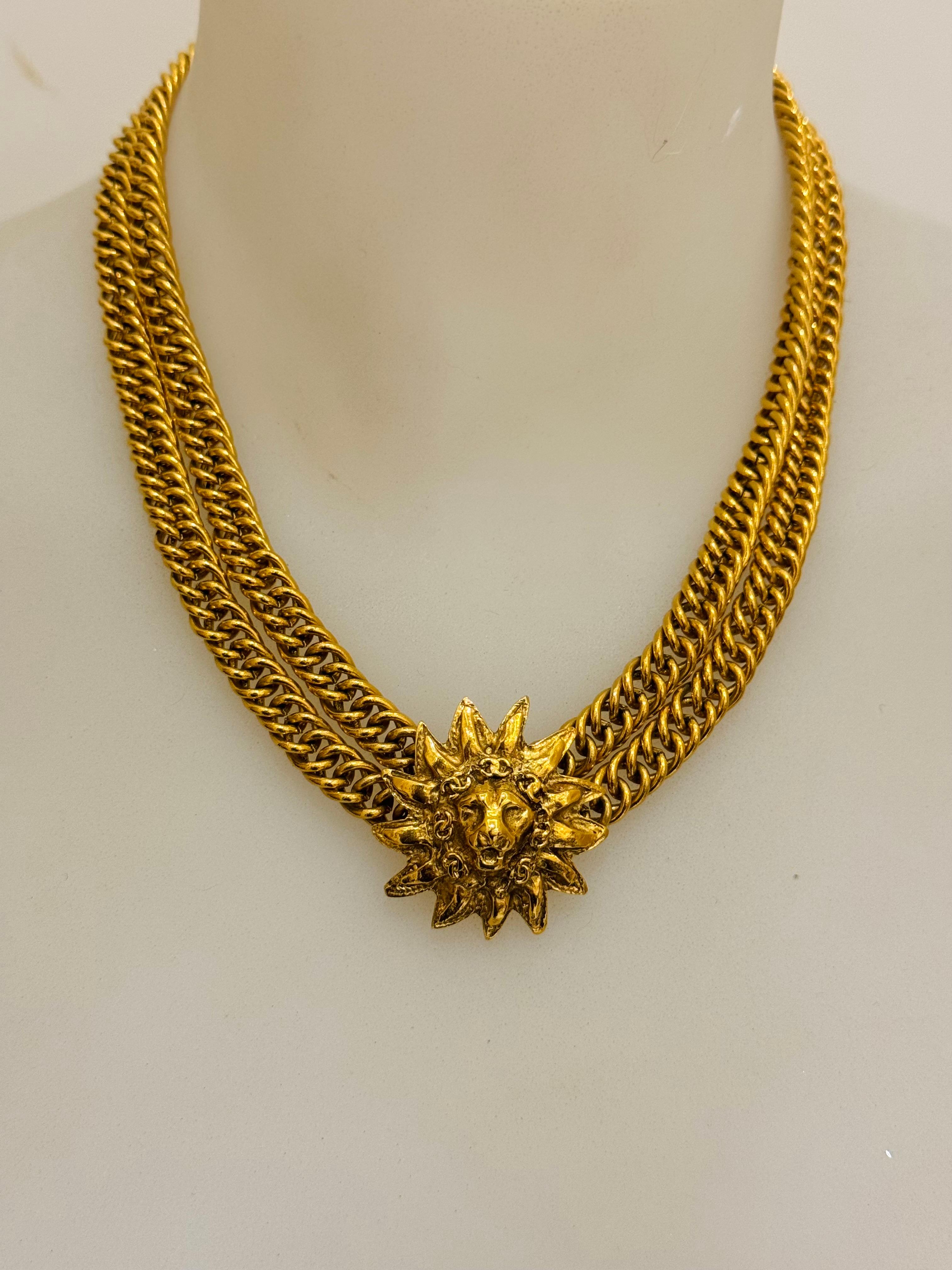 Chanel 1980 by Karl Lagerfeld collana a forma di leone in vendita 1