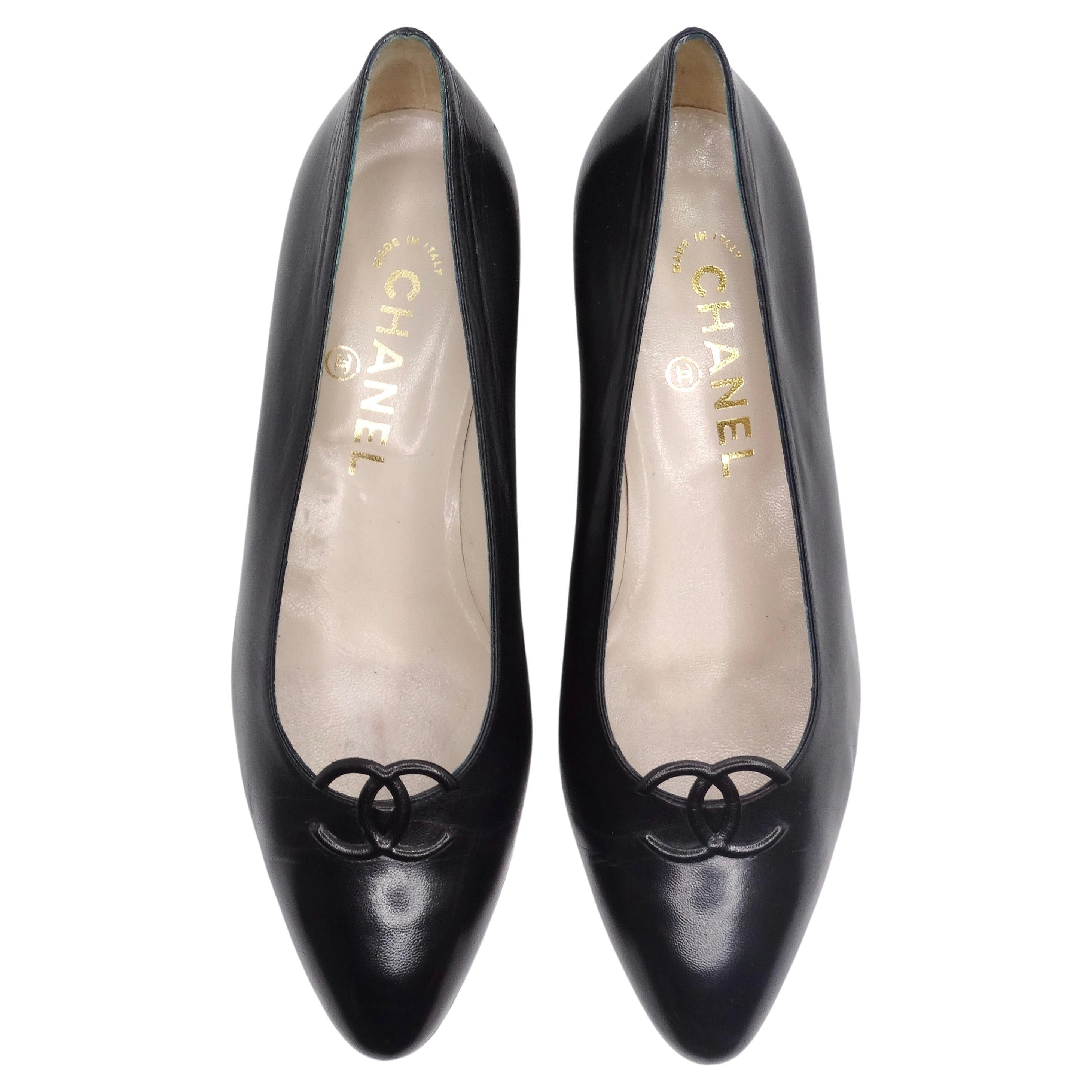 Chanel 1980s CC Black Leather Kitten Heels For Sale