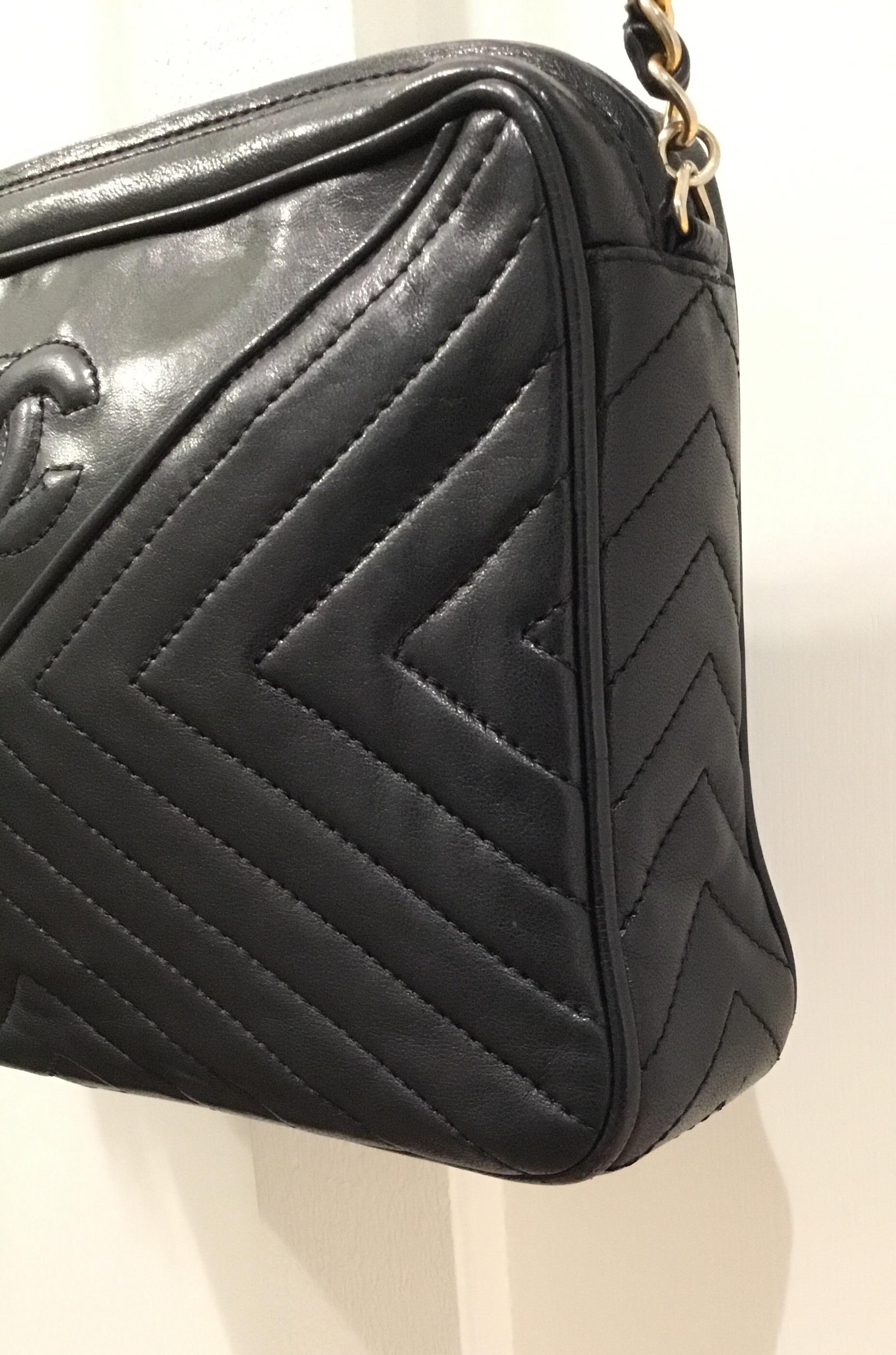 Chanel 1980’s Chevron Camera Bag 3