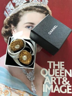 CHANEL 1980s Earrings Pearl & Gold Baroque Arabesque W/Box