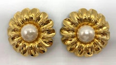 Chanel 1980s Gold and Pearl Flower Earrings