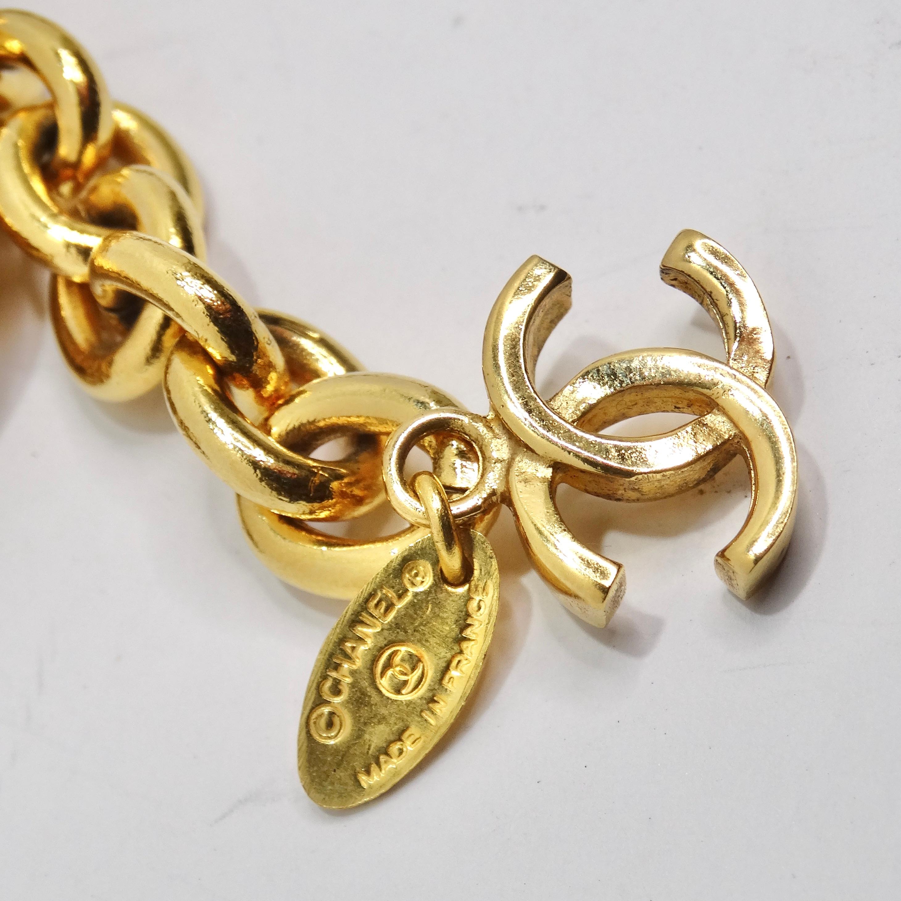 Chanel 1980s Gold Tone Logo Quilted Medallion Necklace For Sale 5