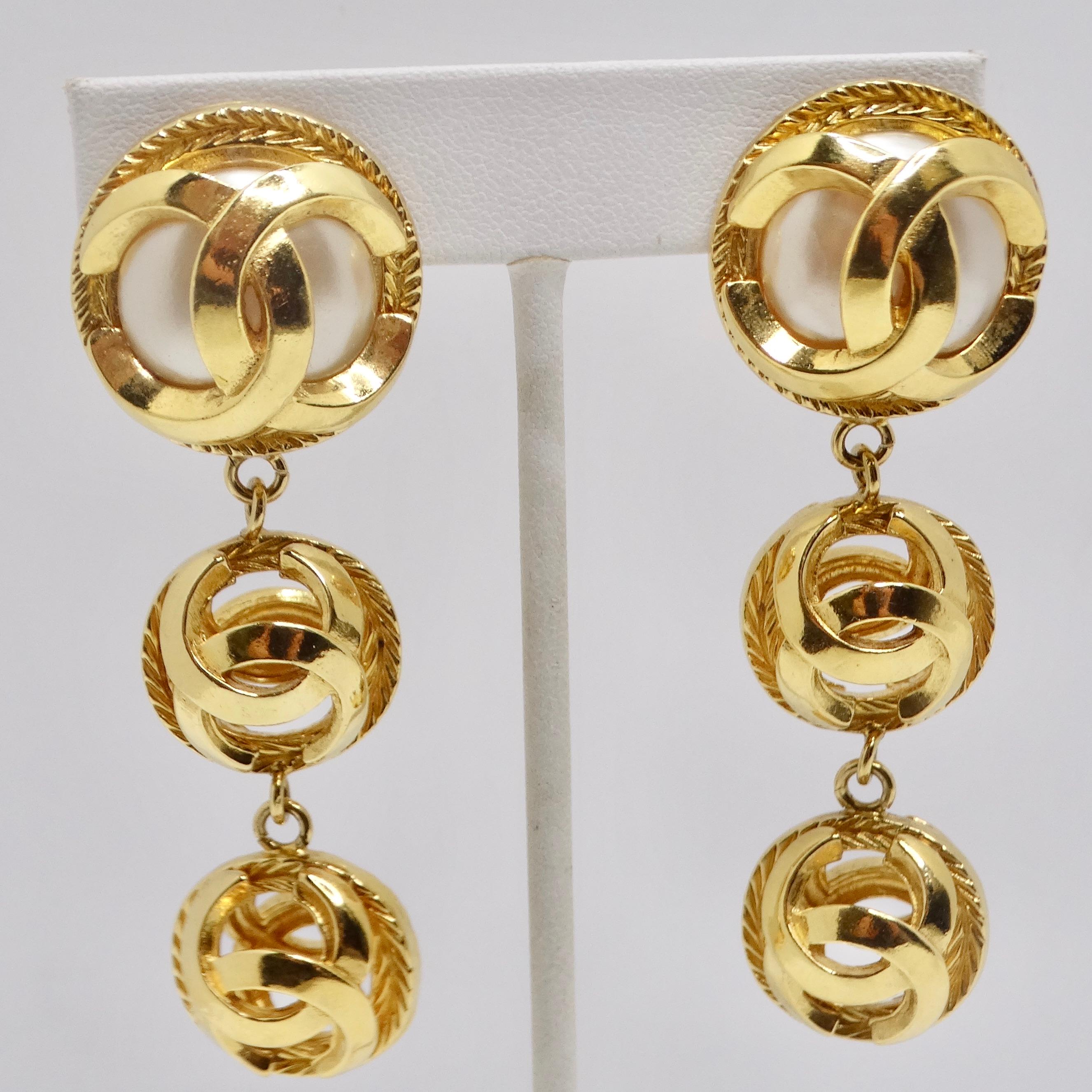 Chanel 1980s Gold Tone Pearl Drop Earrings For Sale 4