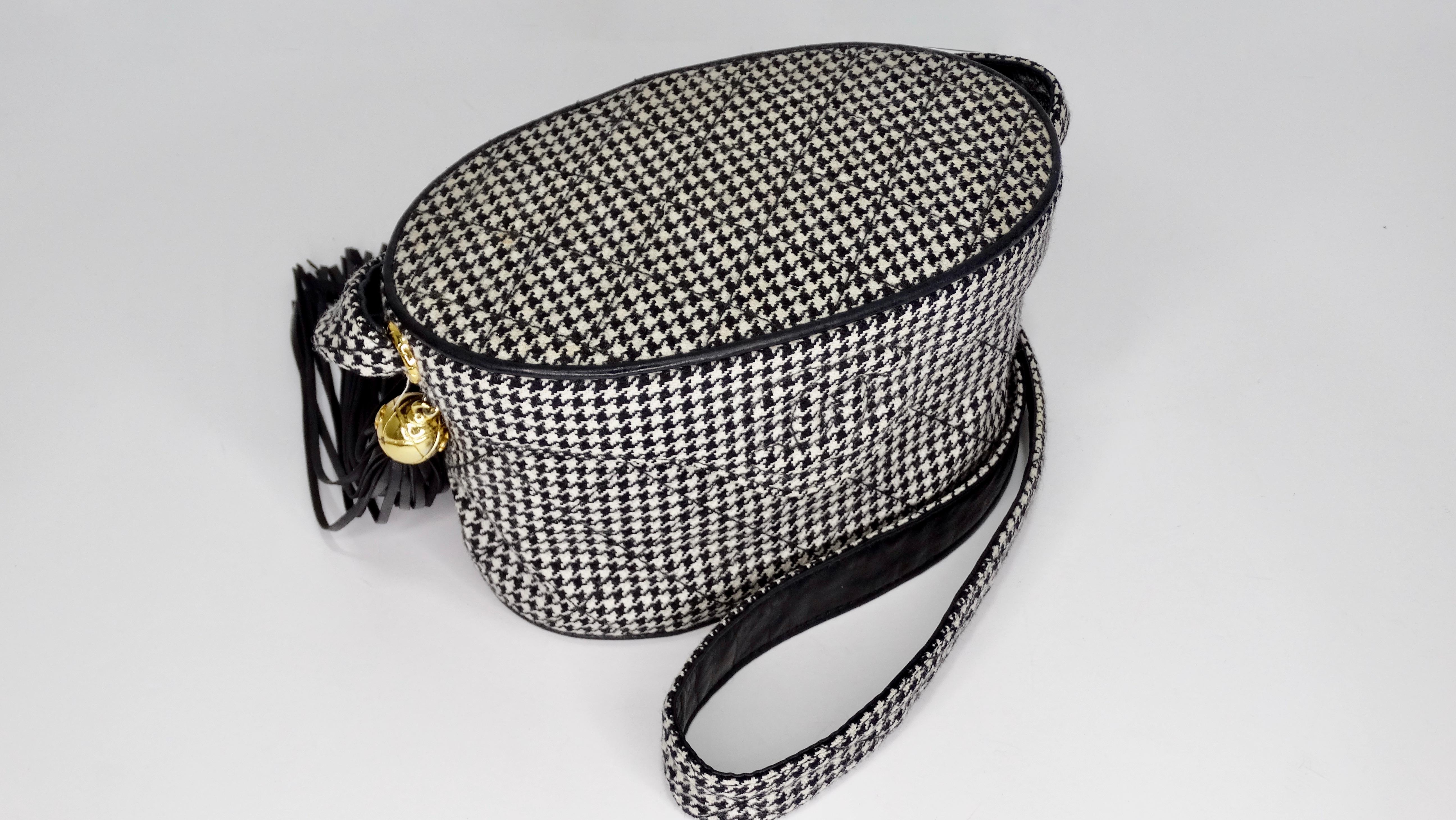 Chanel 1980s Houndstooth Camera Bag 5