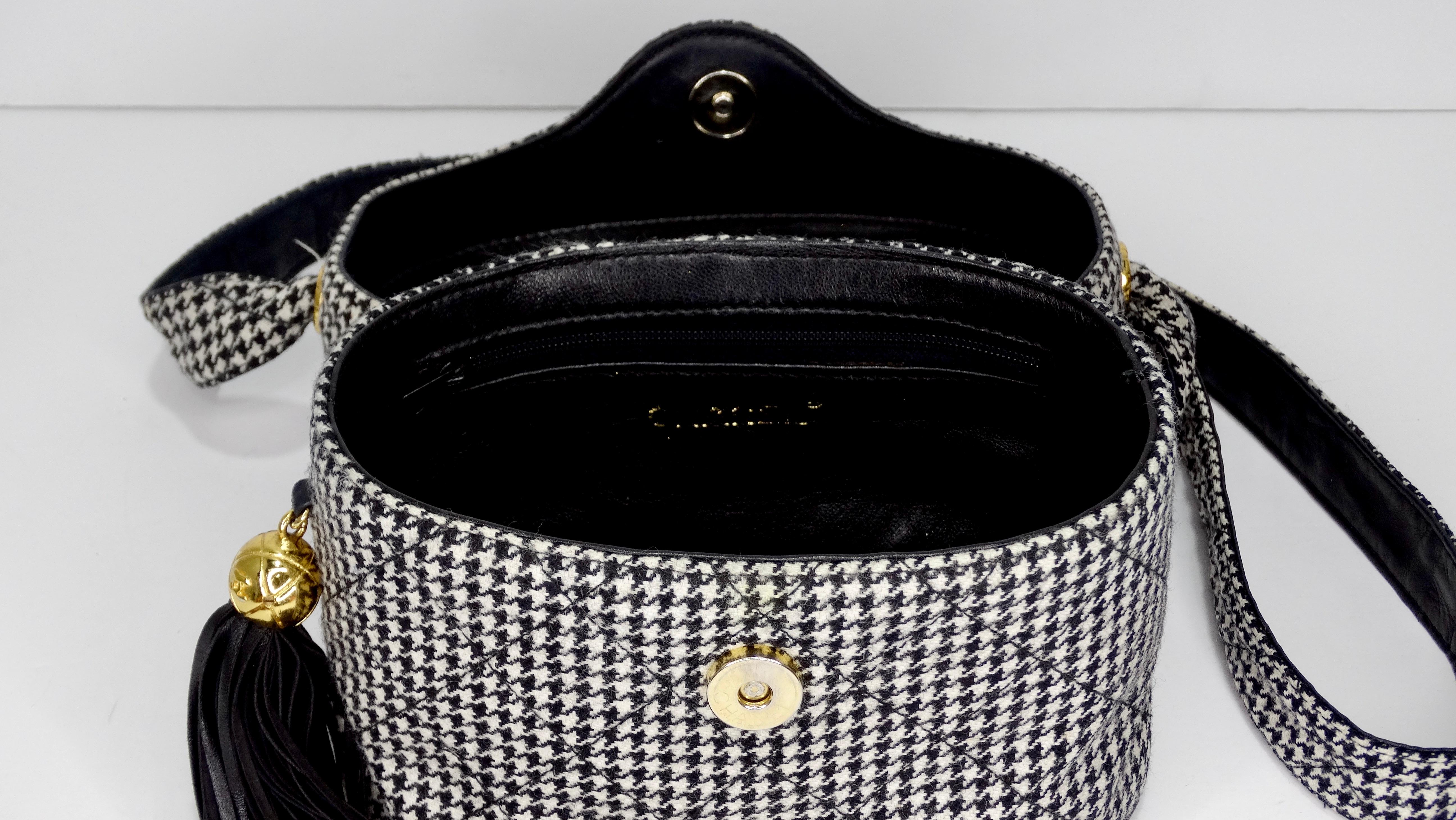 Chanel 1980s Houndstooth Camera Bag 1