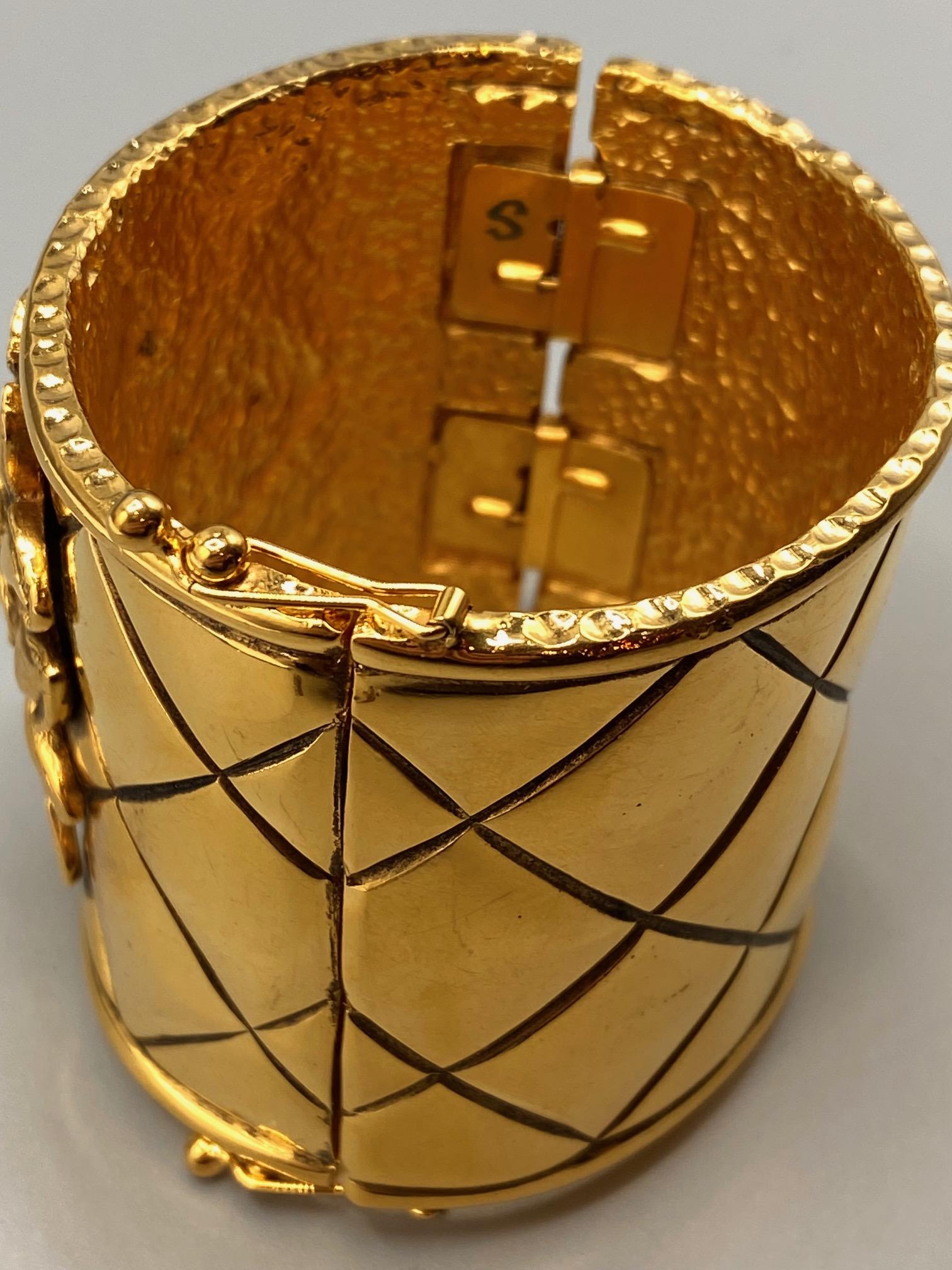 Chanel 1980s Iconic Gold Lion Face Cuff by Robert Goosens For Sale 11