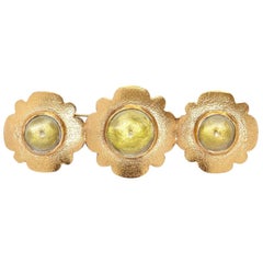 Chanel 1980s Large Gold Gilt Brooch With Gripoix Glass Cabochons