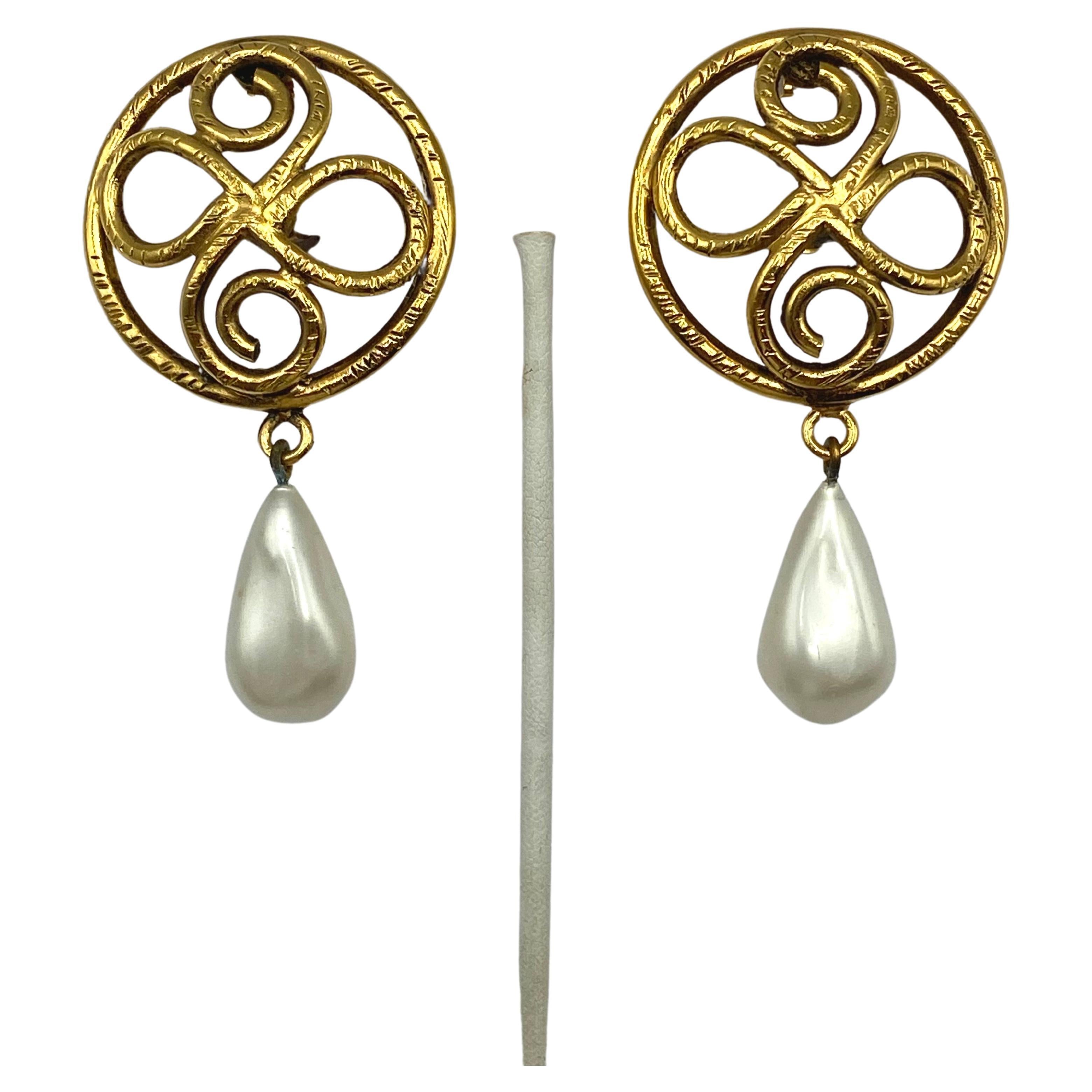 chanel earrings pearl clip