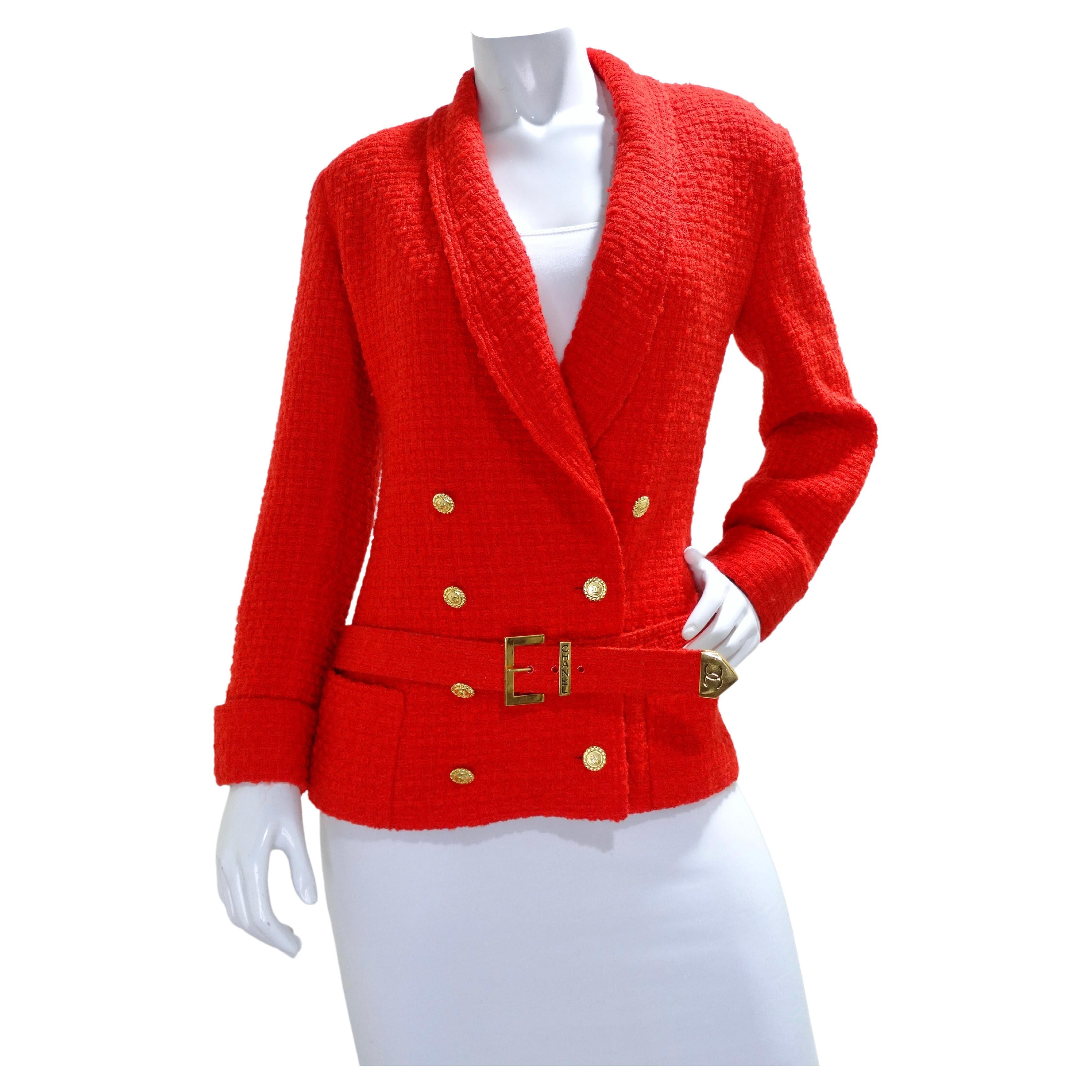 ***Matching belt available on separate posting***
 
Chanel but make it RED HOT! Take a piece of history with this rare and detailed blazer. This highly textured double-breasted blazer is made of red mohair and wool with golden metal logo buttons.