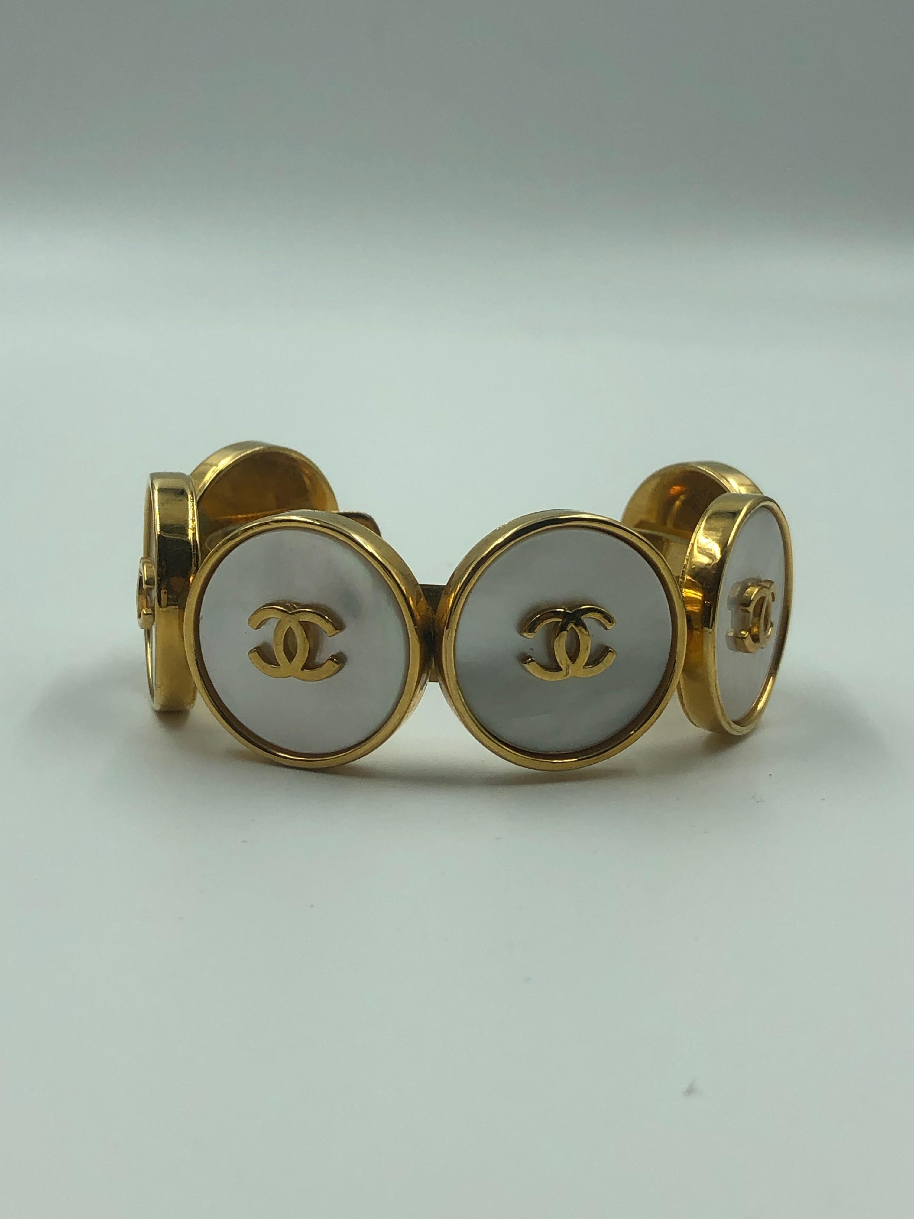 Chanel 1980's Mother of Pearl & Gold Tone Cuff Bracelet 5