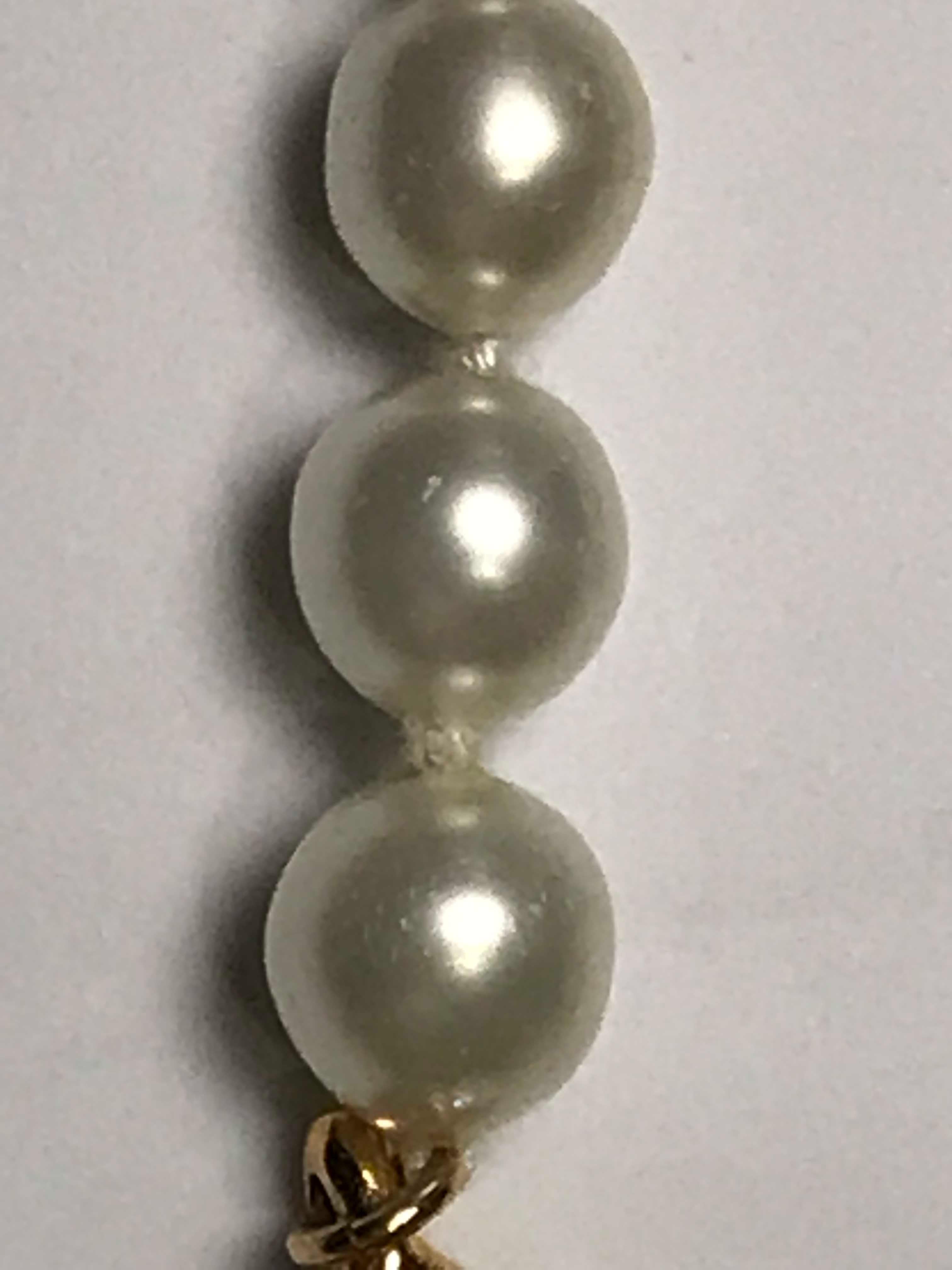 Chanel 1980s Pearl with Gold and Rhinestone Accent Necklace 3