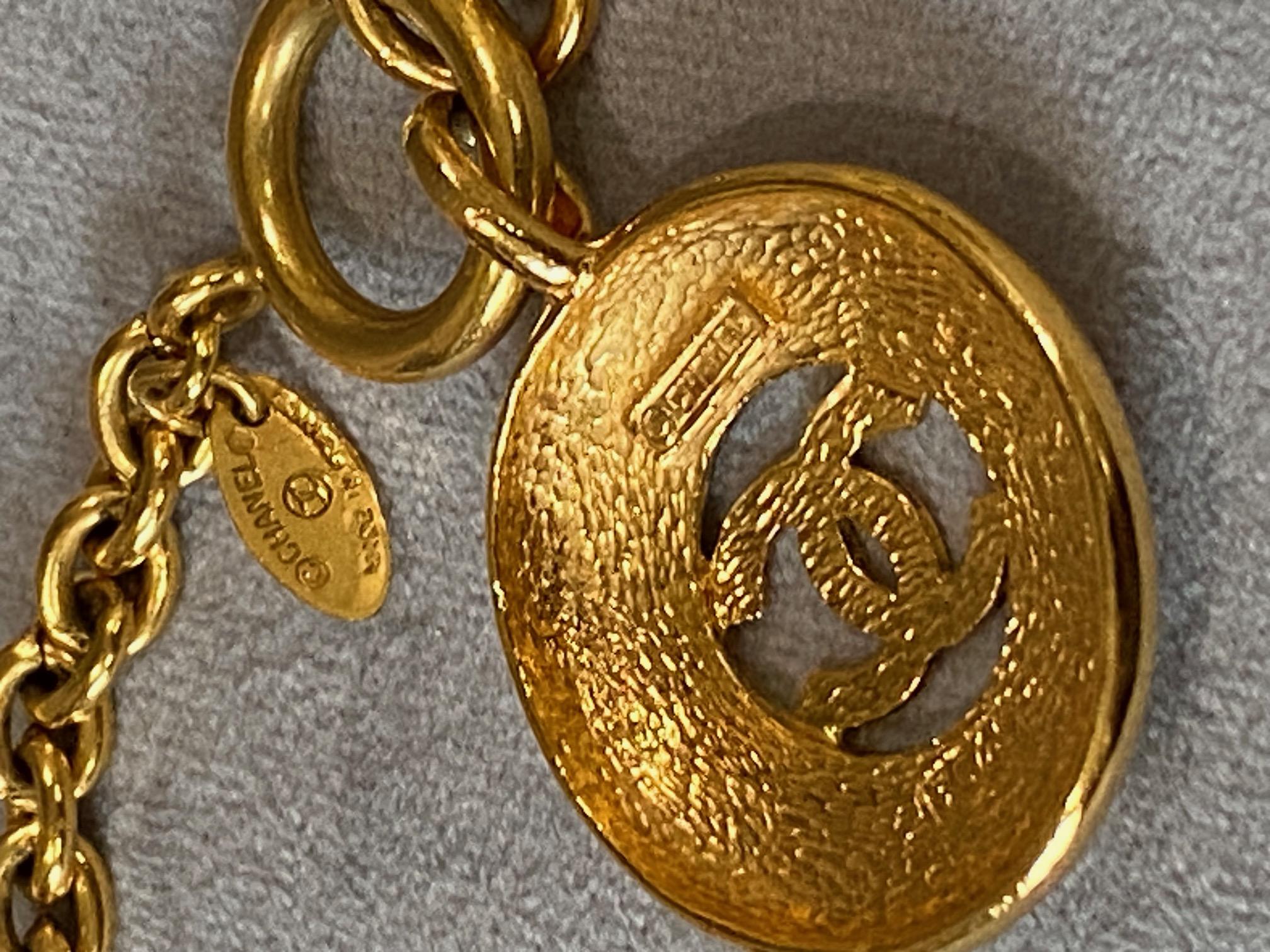 Chanel 1980s Pendant Necklace 5