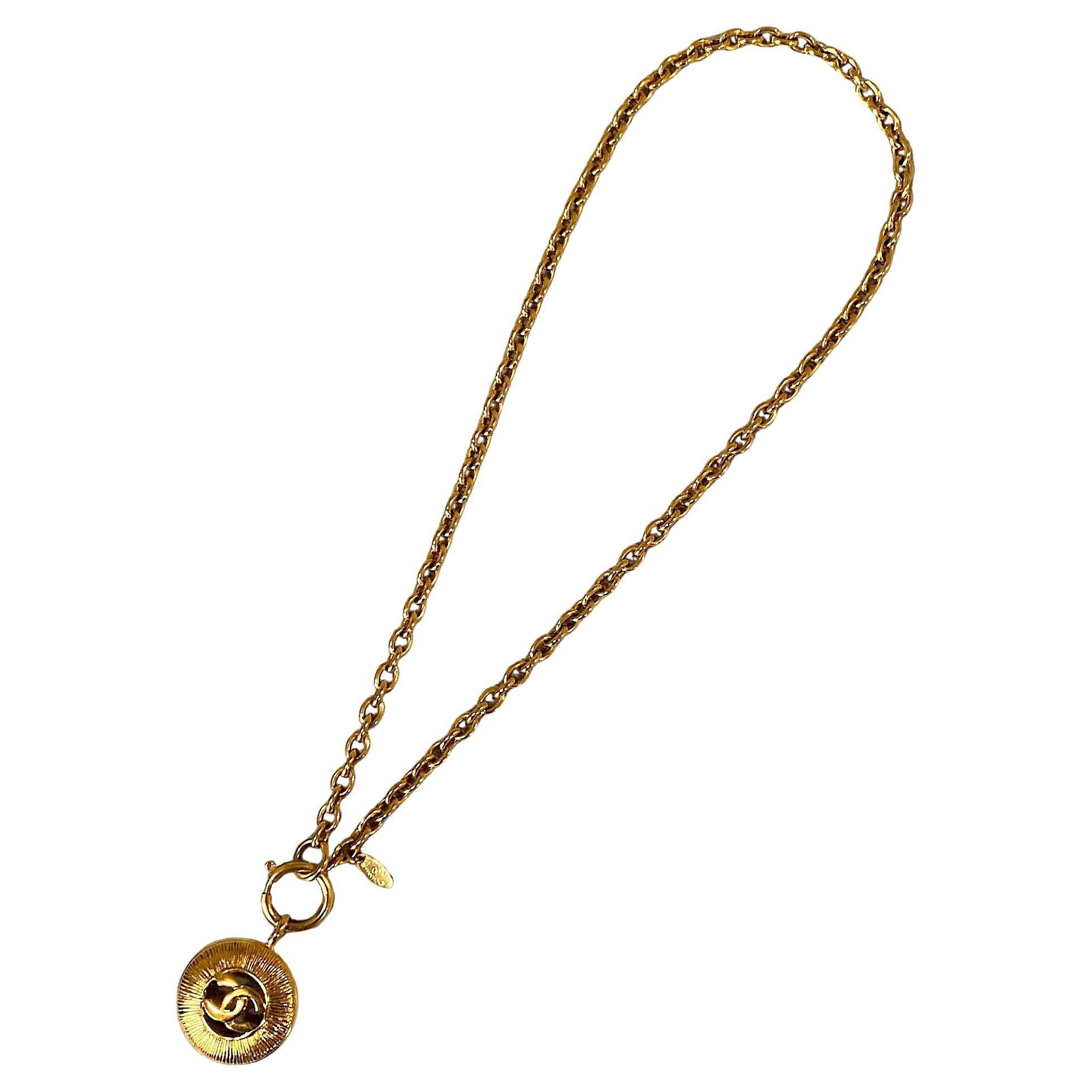 Chanel 1980s Pendant Necklace