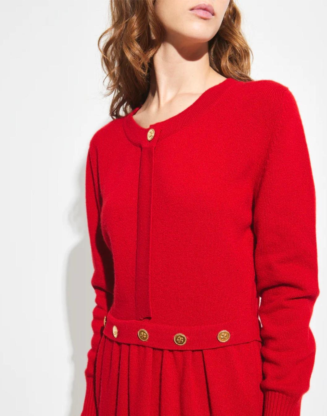 Chanel 1980s Sweater Dress In Excellent Condition For Sale In New York, NY