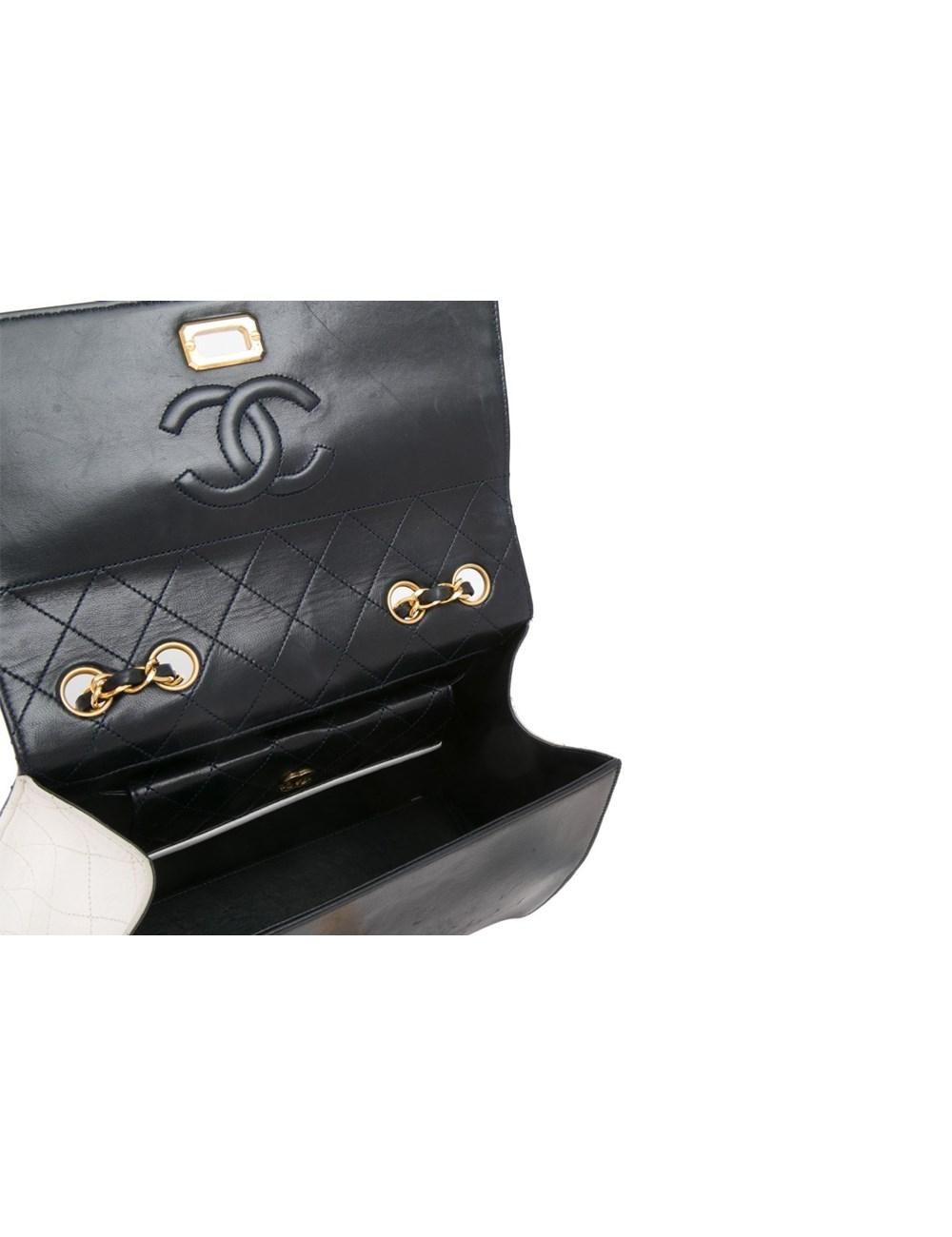 Chanel 1989 Two Tone Black and White Vintage Flap Bag For Sale 13