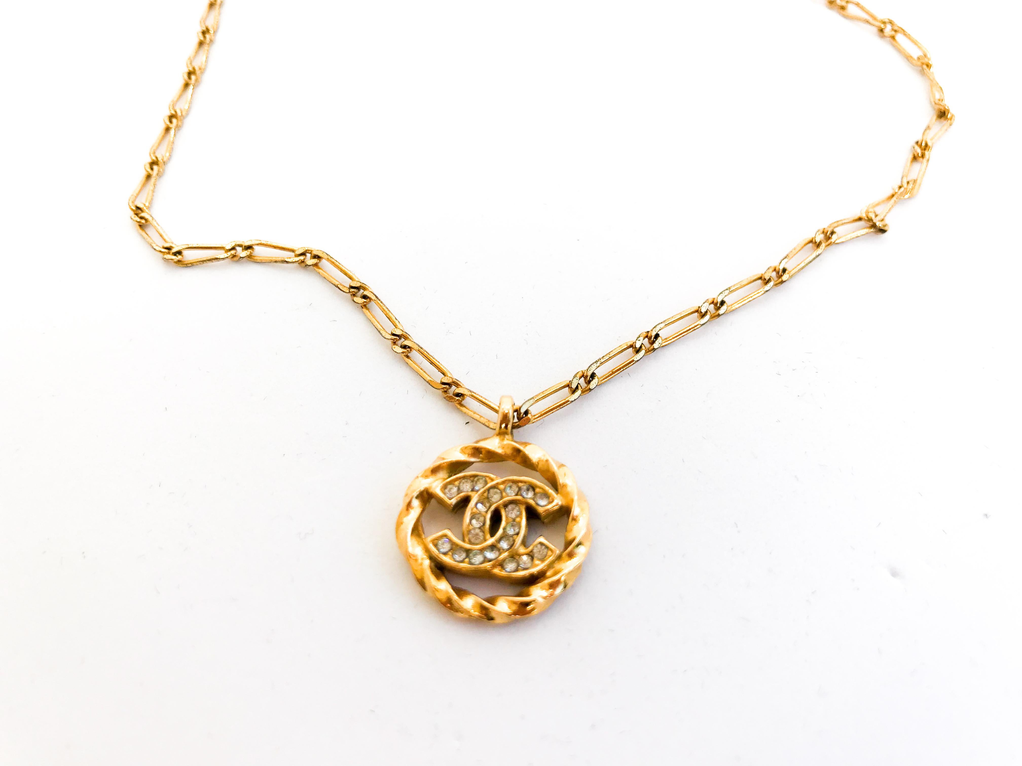 Women's or Men's Chanel 1980s Vintage CC Delicate Necklace