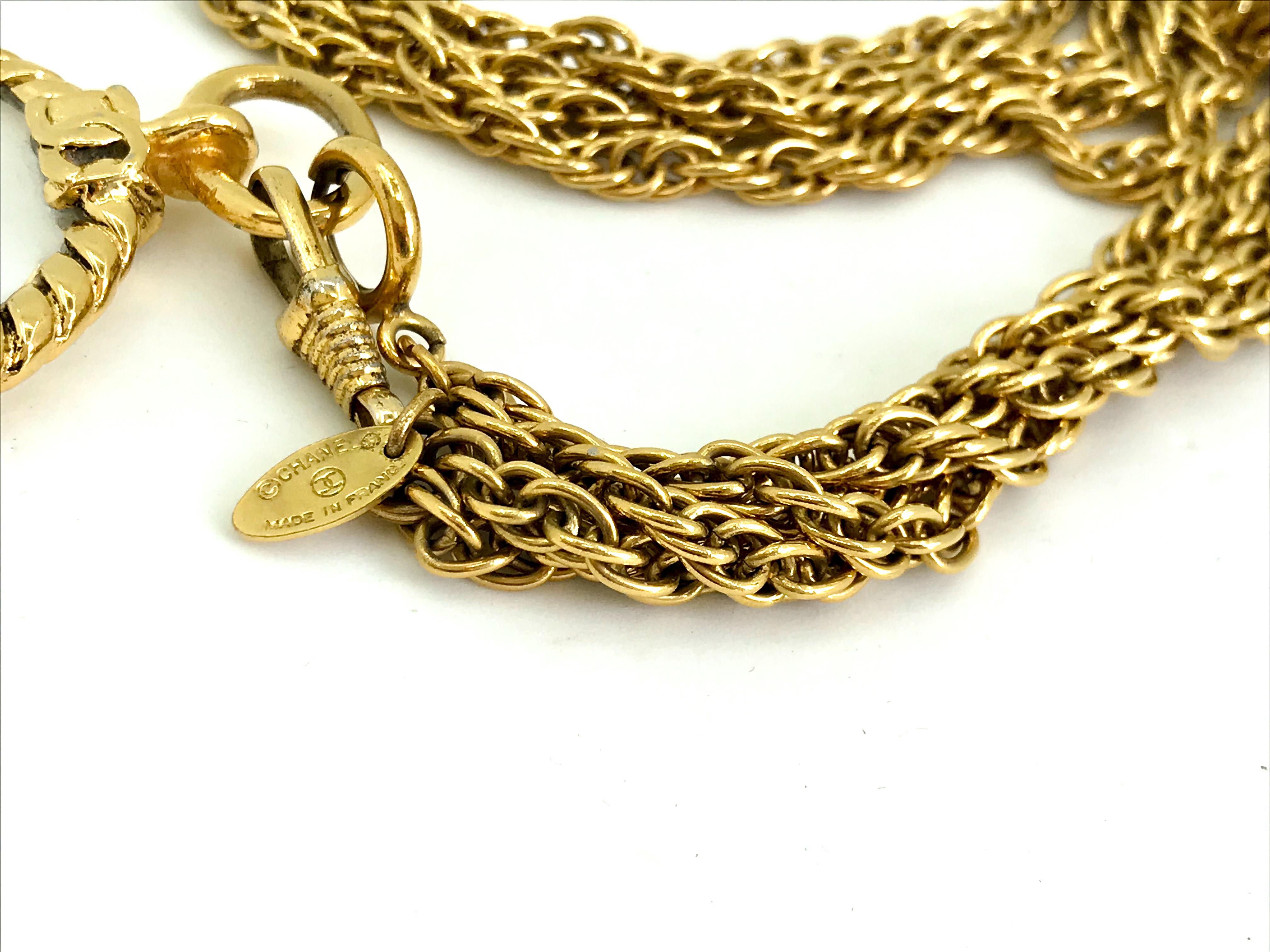 Chanel 1980s vintage long magnifying glass loupe gold plated pendant necklace For Sale 3