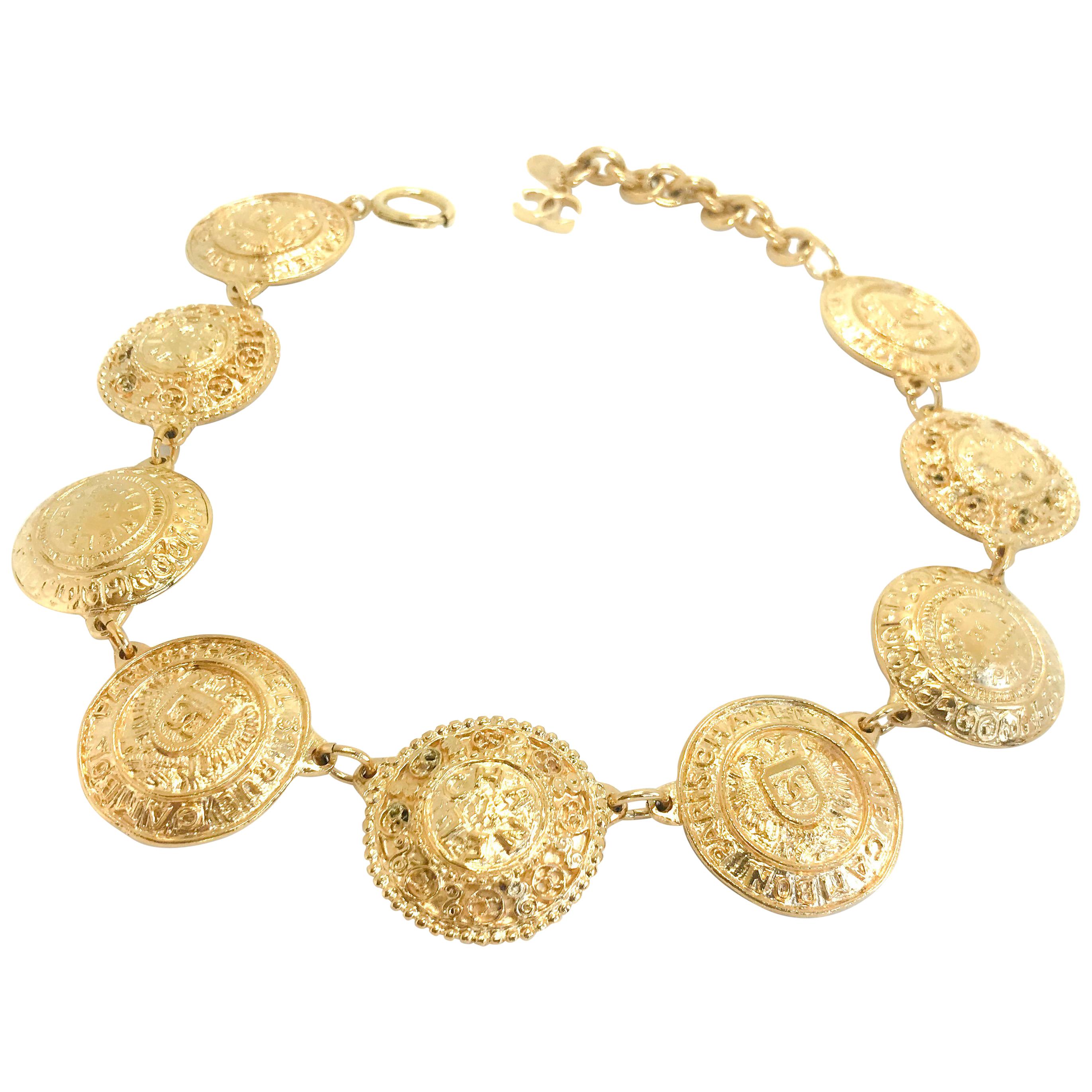 Chanel 1980s Vintage Medallion Necklace For Sale