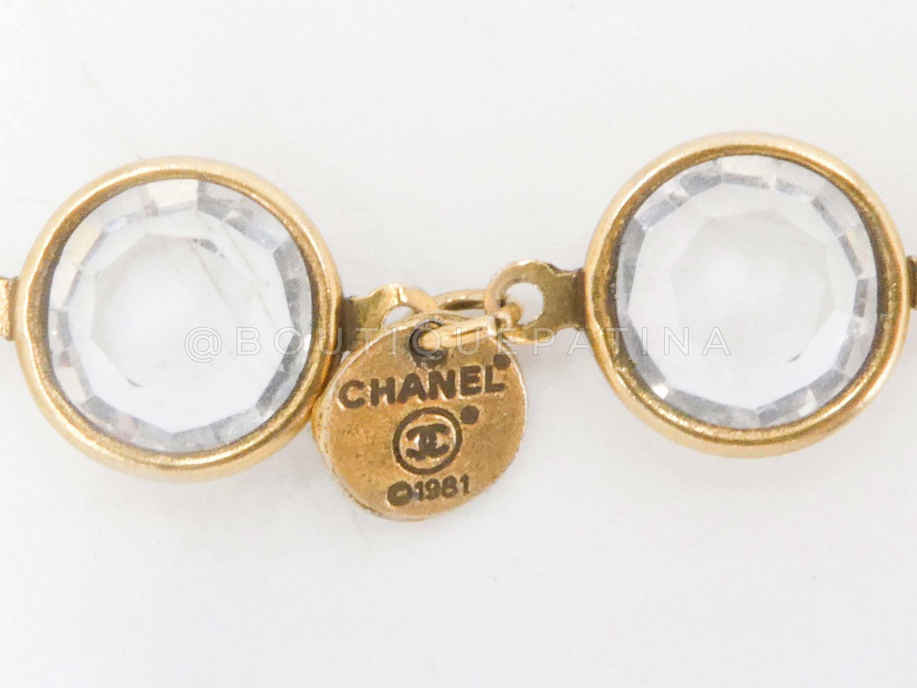 Chanel 1981 Vintage Chicklet Sautoir Station Strand en cristal blanc 67057 Excellent état - En vente à Costa Mesa, CA