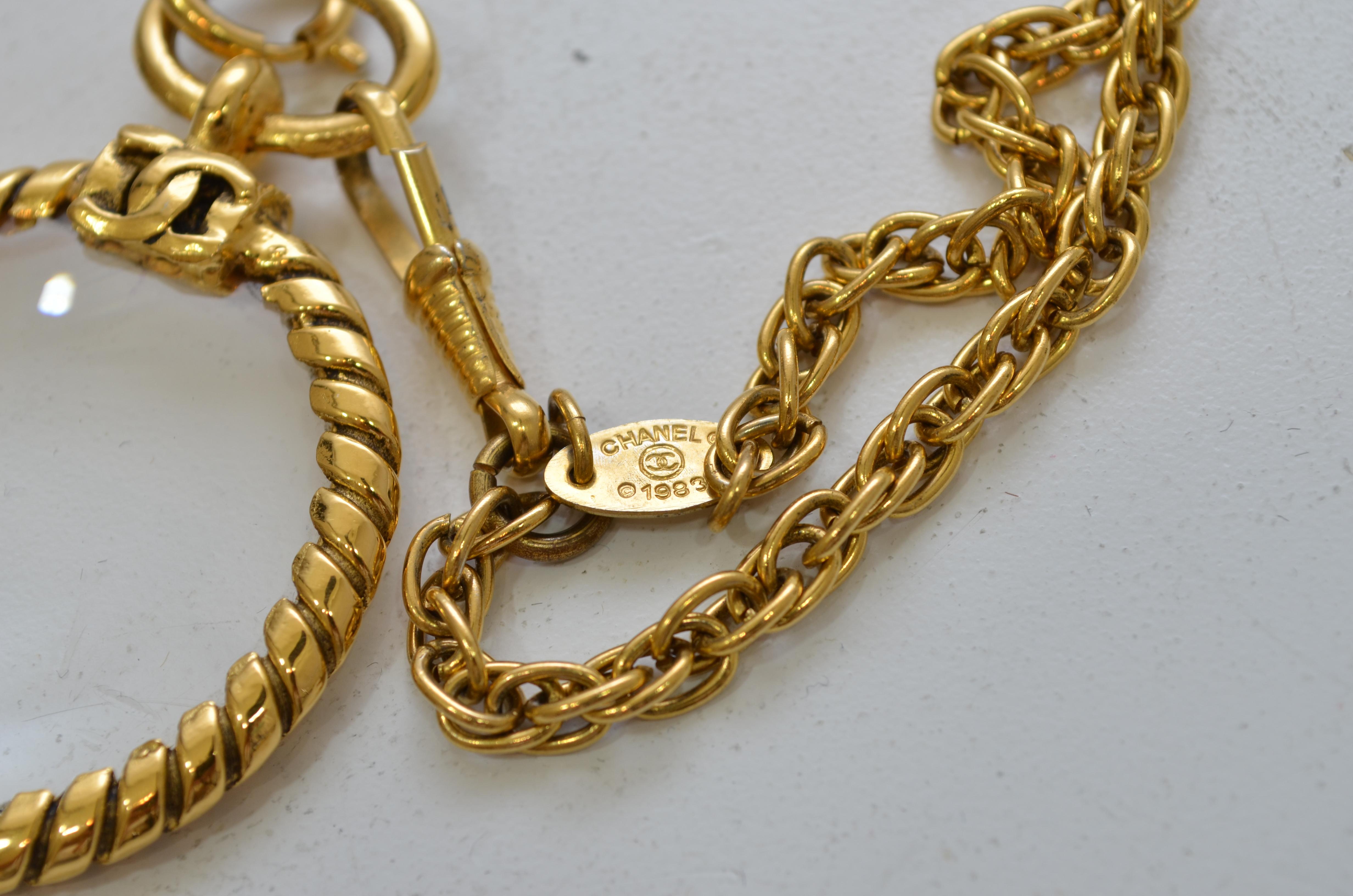 Chanel 1983 Vintage Magnifying Glass Chain Necklace 1