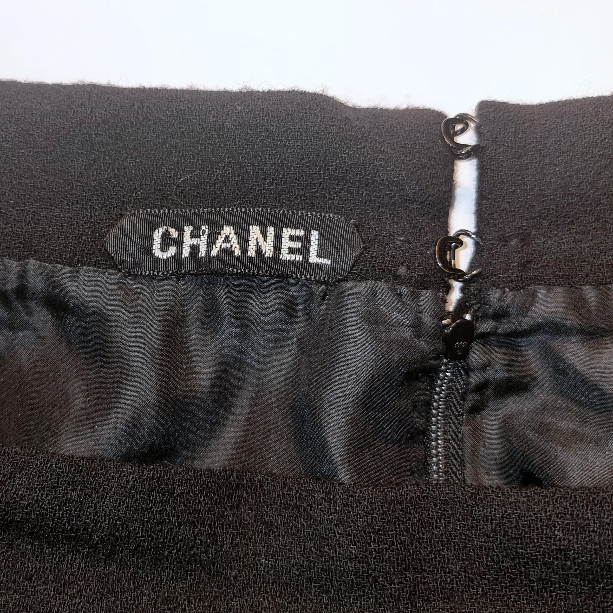 Nero Chanel 1985s Jupe Drapé Noir FR38 Haute Couture Black Wool Crepe Foldes UK10 US8 in vendita