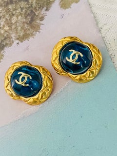Chanel 1986 Vintage Matelassé Gripoix Iconic Rare Blue Gold Sapphire Earrings
