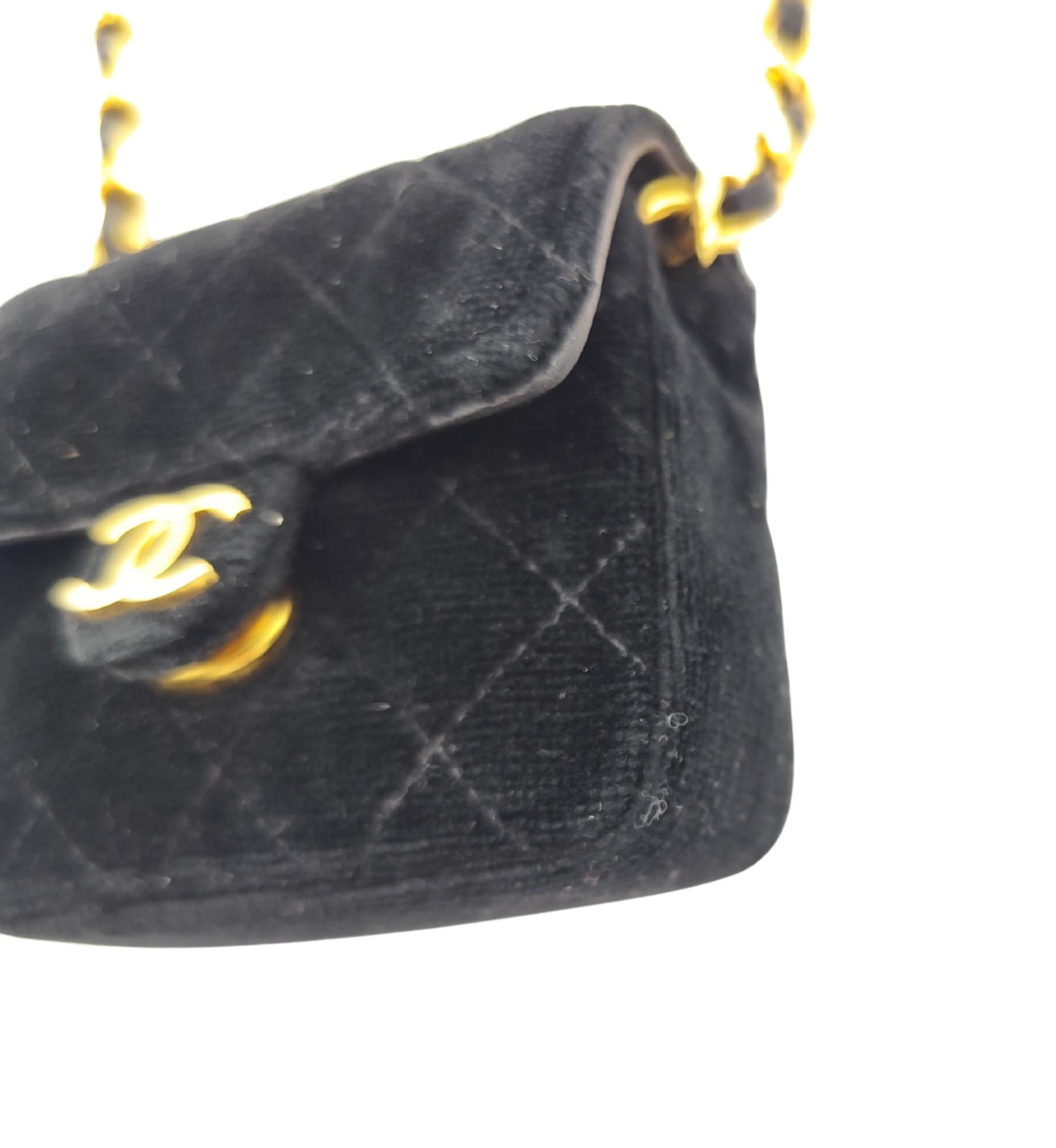 Chanel 1987 black velvet chain and leather strap micro mini bag For Sale 6