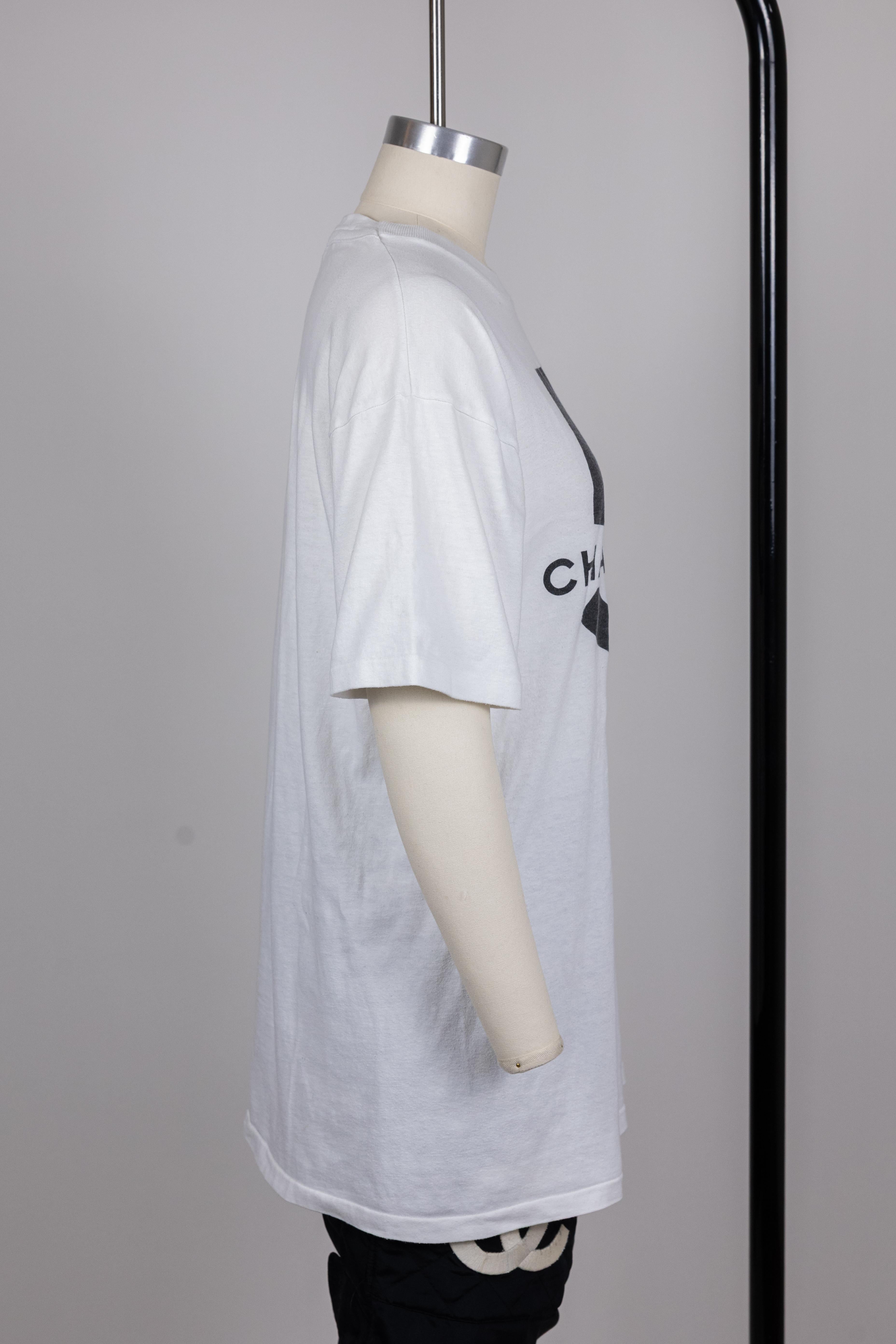 Chanel 1987 Runway Vintage White Cotton No.5 T-Shirt at 1stDibs