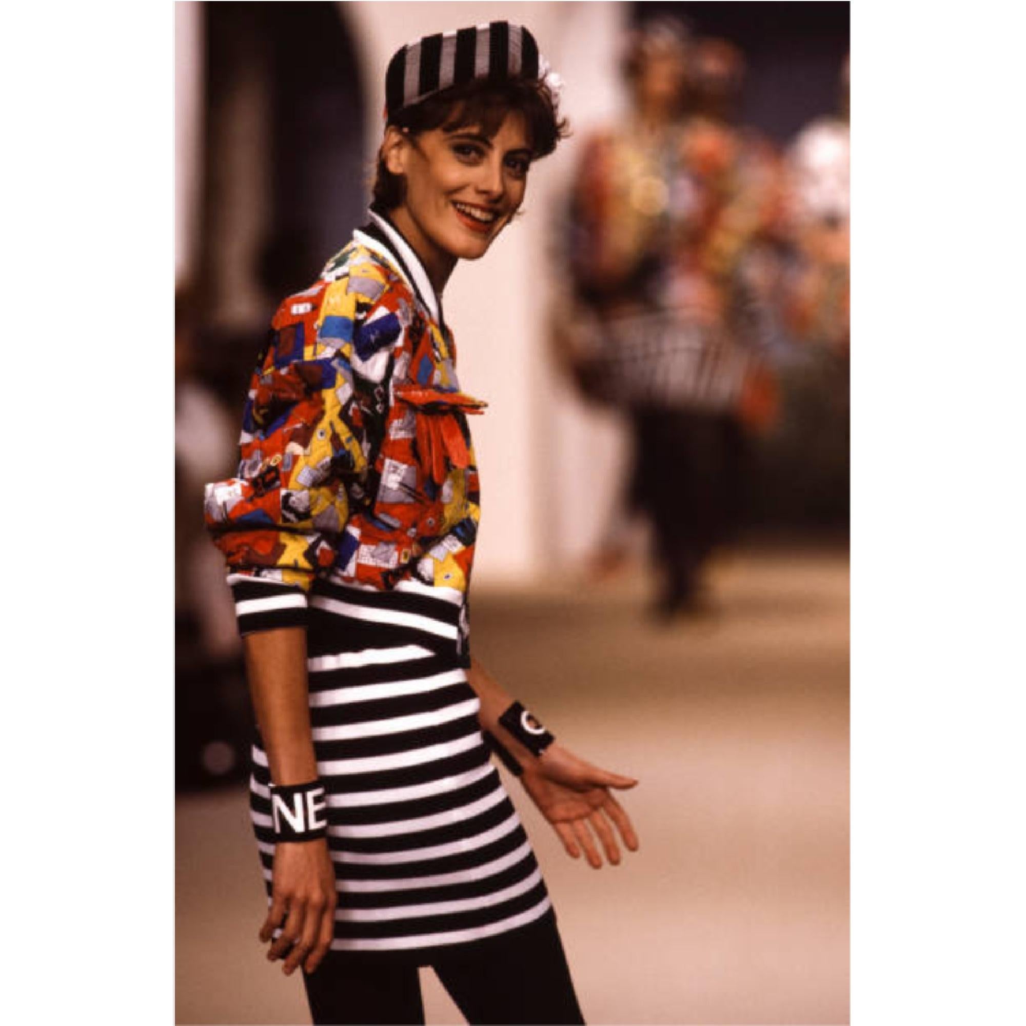 Chanel 1987 Veste Tailleur FR38 Quilted Graphic Script Ensemble Suit UK10 US6 6