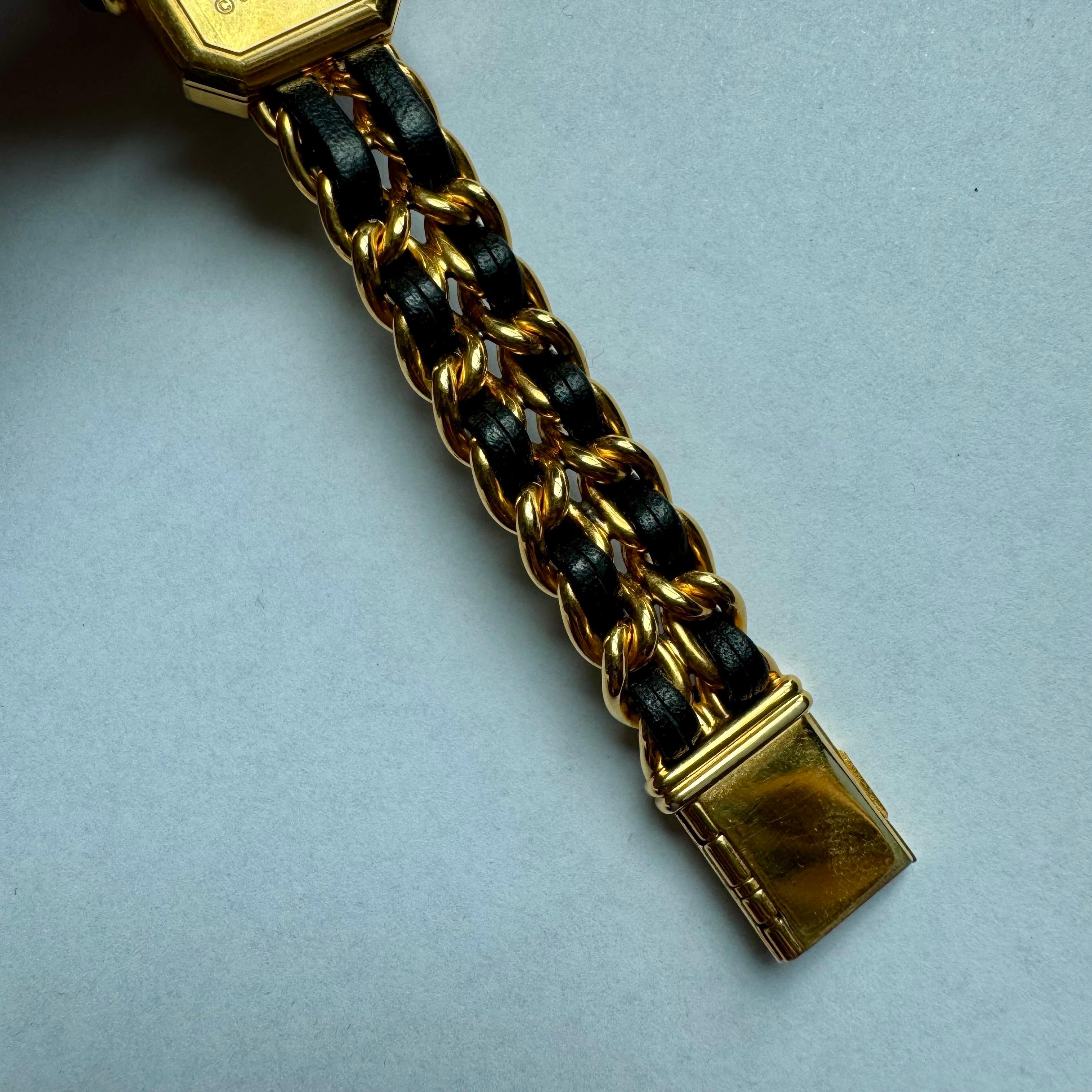 CHANEL 1987 Vintage PREMIERE Montre Cuir noir et plaqué or jaune 24KT L S 7
