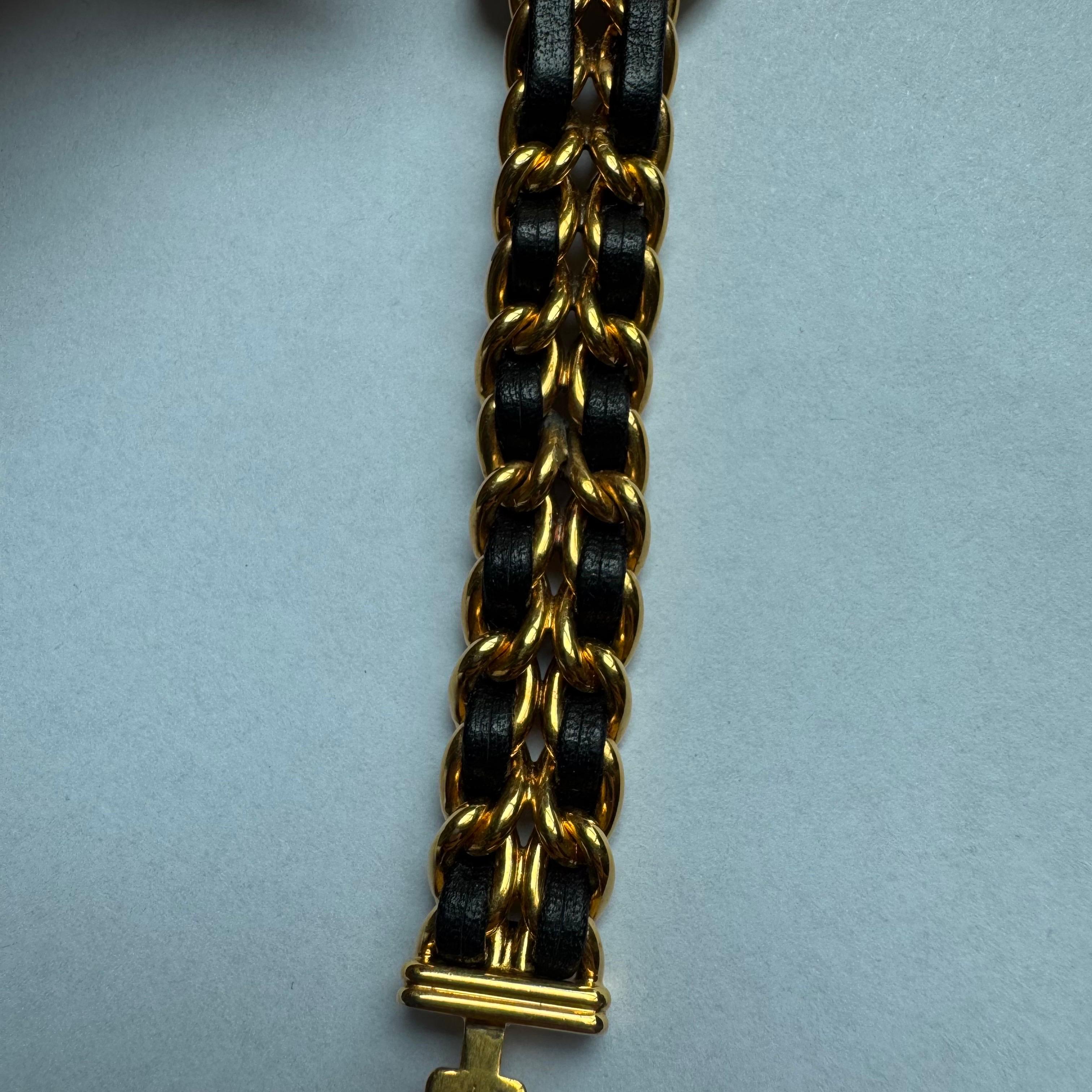 CHANEL 1987 Vintage PREMIERE Montre Cuir noir et plaqué or jaune 24KT L S 8