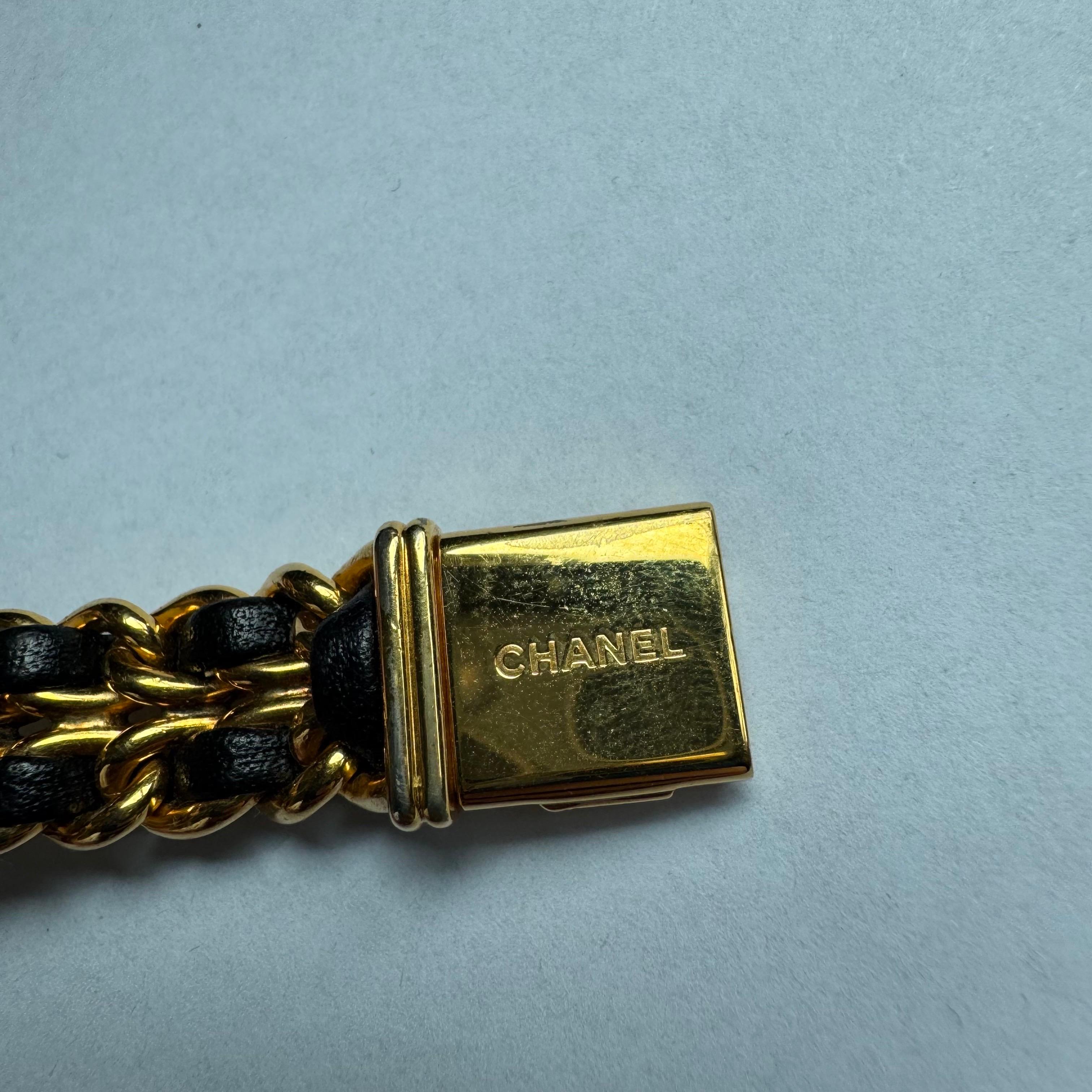 CHANEL 1987 Vintage PREMIERE Montre Cuir noir et plaqué or jaune 24KT L S 1