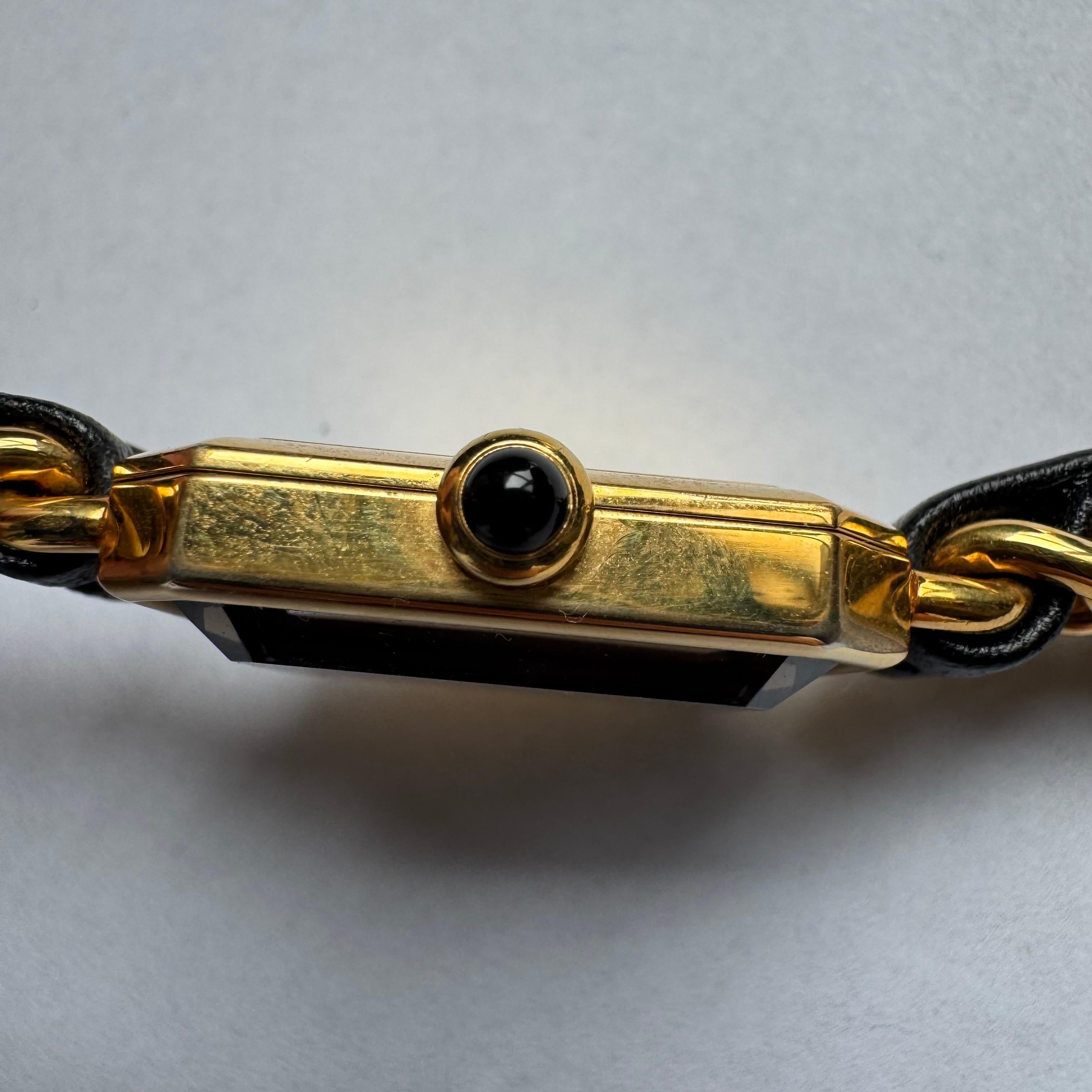 CHANEL 1987 Vintage PREMIERE Montre Cuir noir et plaqué or jaune 24KT L S 5