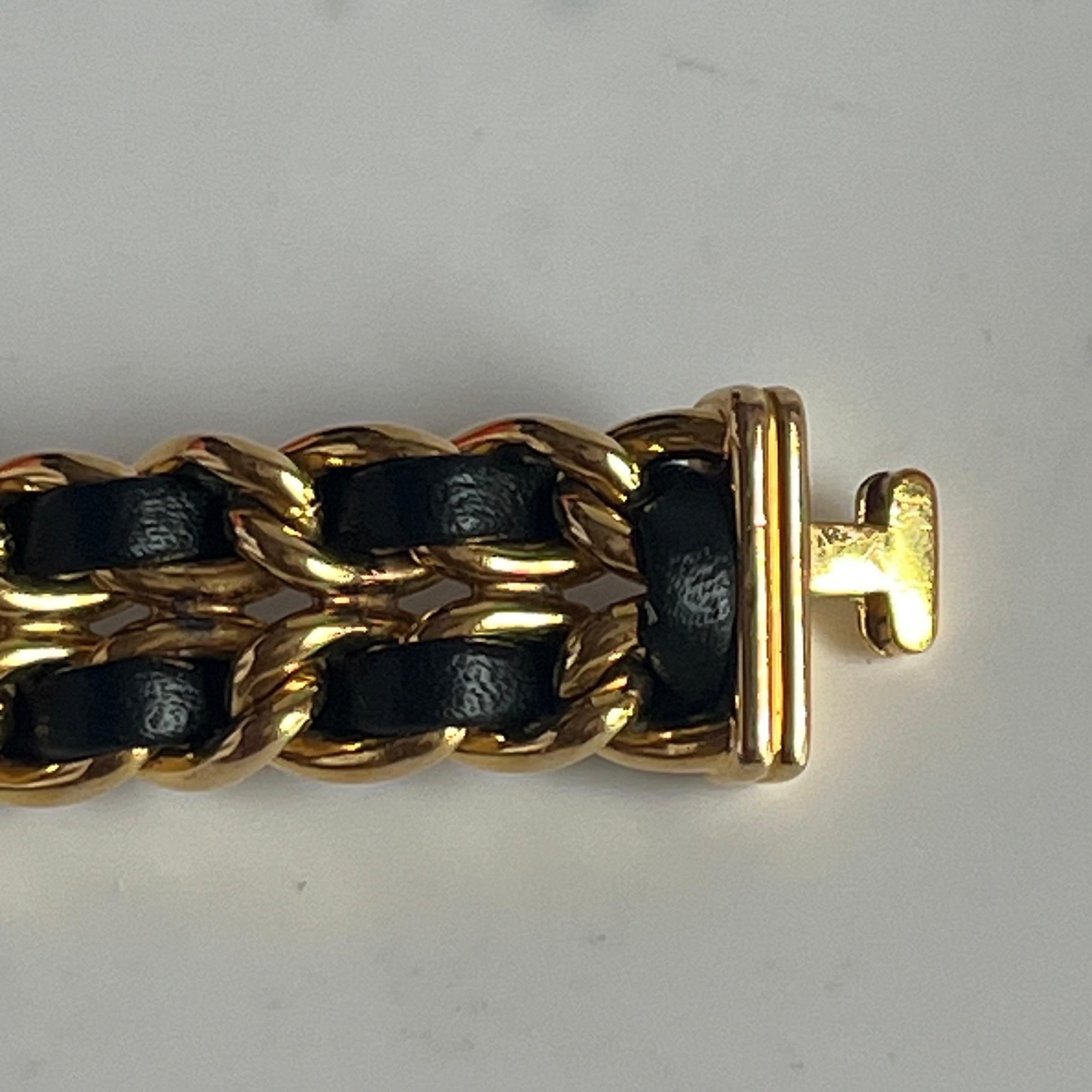 CHANEL 1987 Vintage PREMIERE Watch L Black Leather and 24KT Yellow Gold Plated For Sale 8