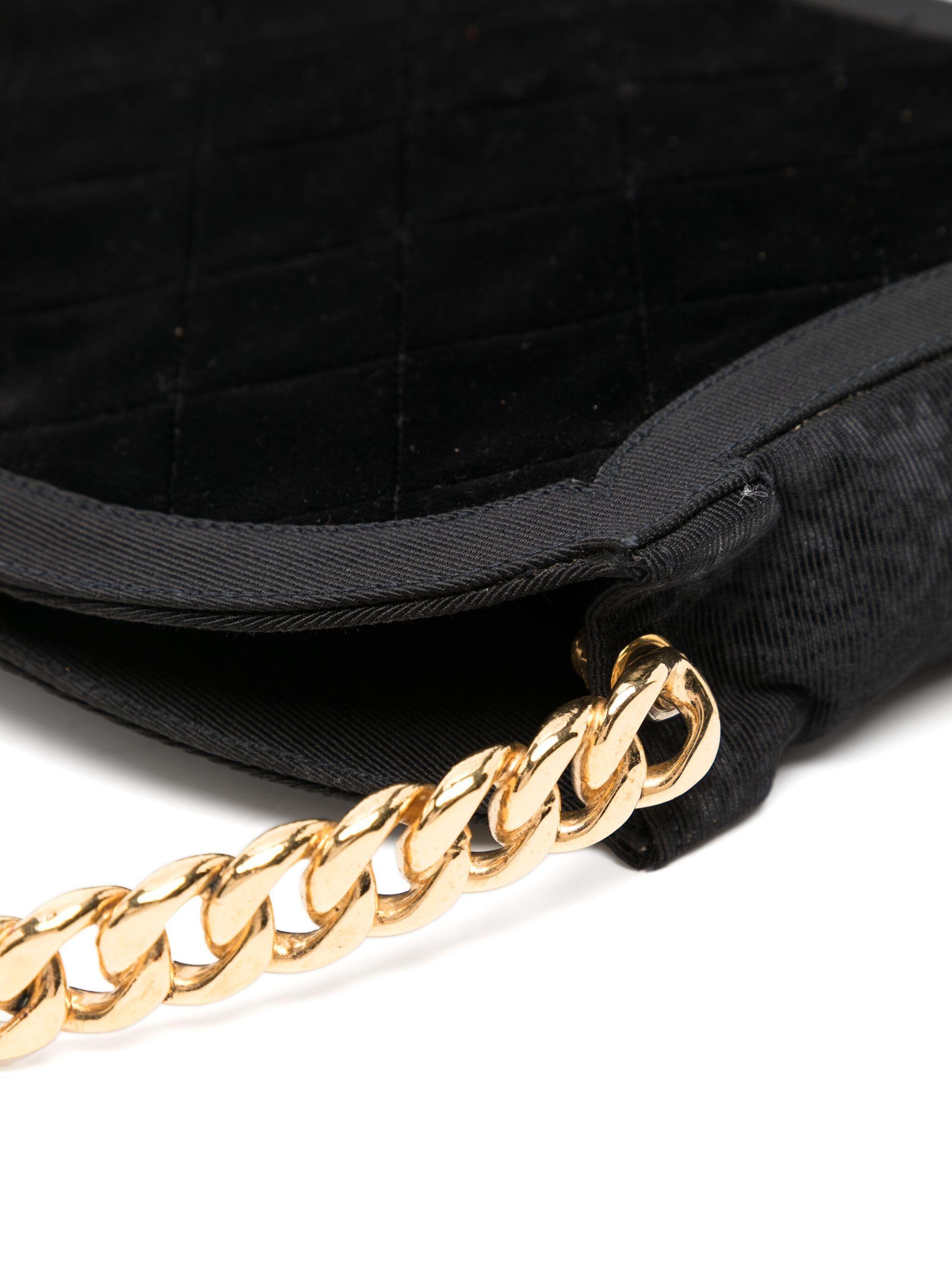 Women's or Men's Chanel 1988 80s Rare Black Velvet Vintage Kelly Top Handle Minaudière Clutch Bag For Sale