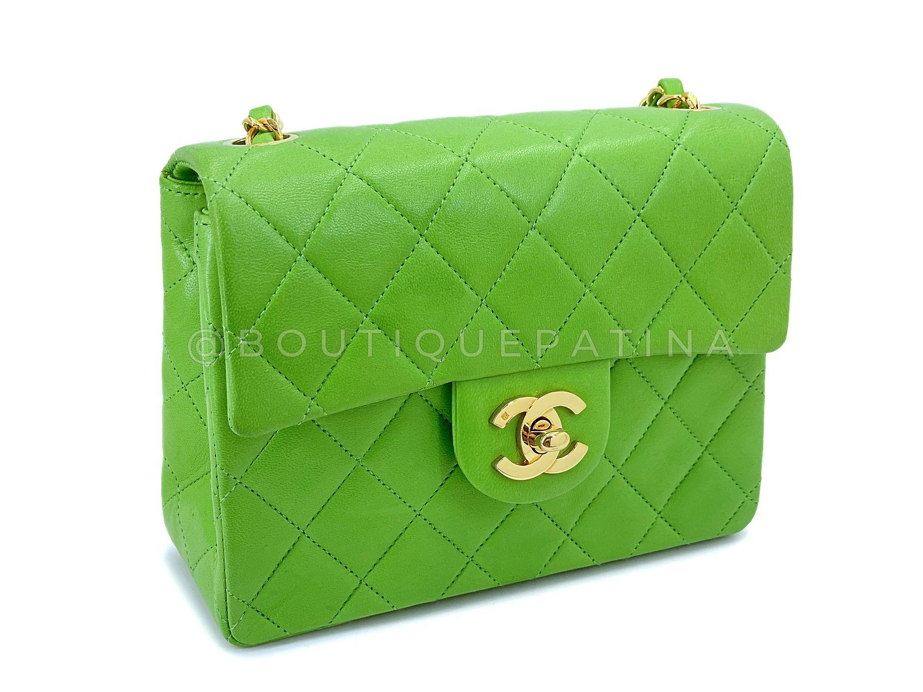 Chanel 1989 Vintage Apple Green Mini Square Flap Bag 24k GHW 68469 In Excellent Condition For Sale In Costa Mesa, CA