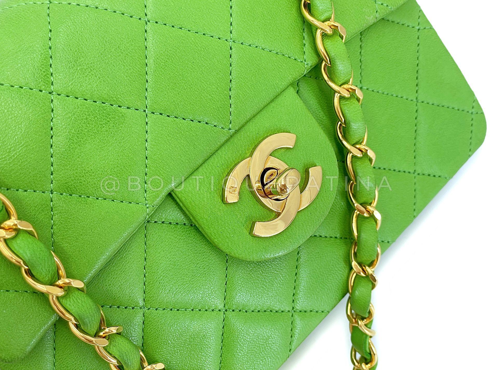 Chanel 1989 Vintage Apple Green Mini Square Flap Bag 24k GHW 68469 For Sale 2