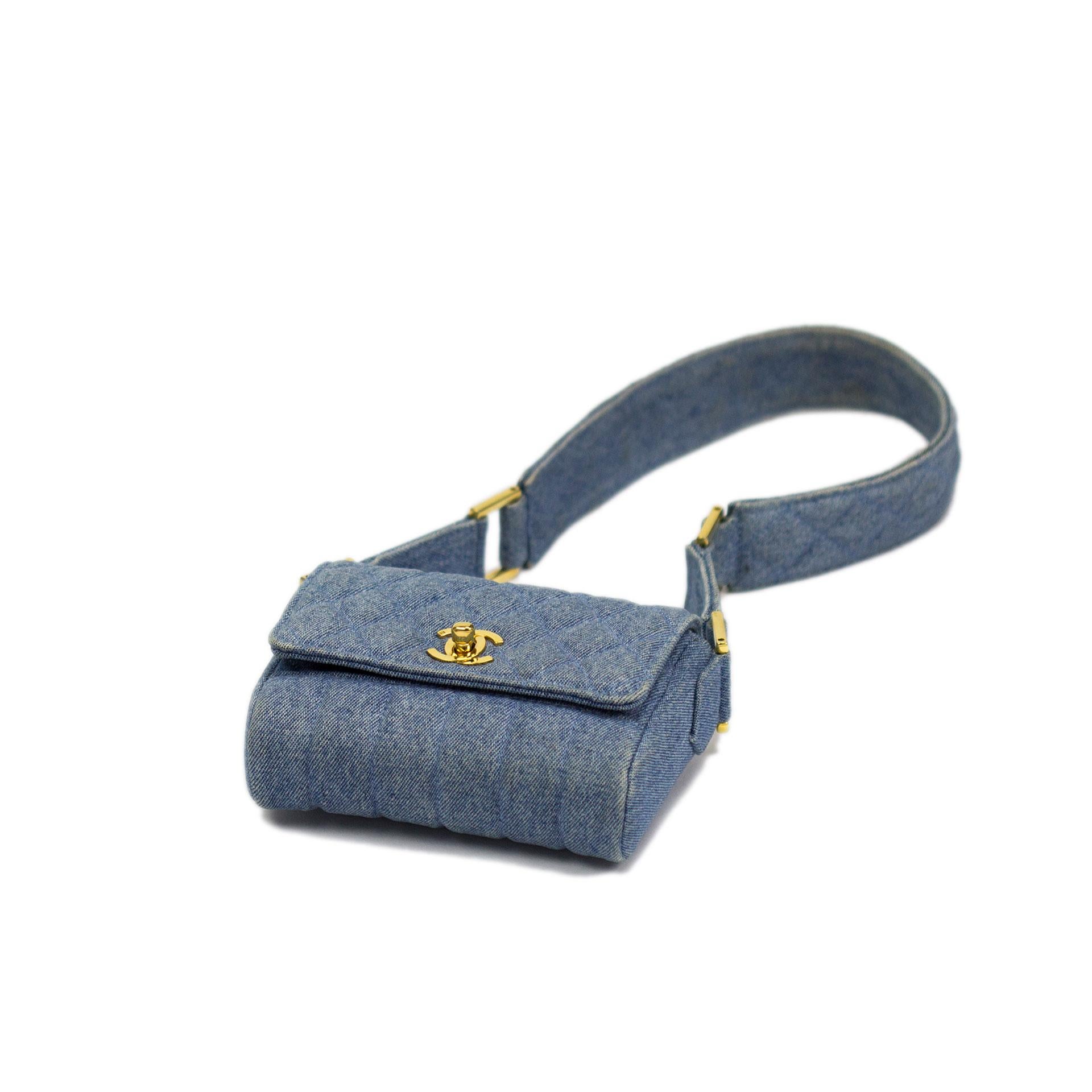 Chanel 1989 Vintage Runway Blue Jean Denim Micro Mini Classic Flap Bag For Sale 2