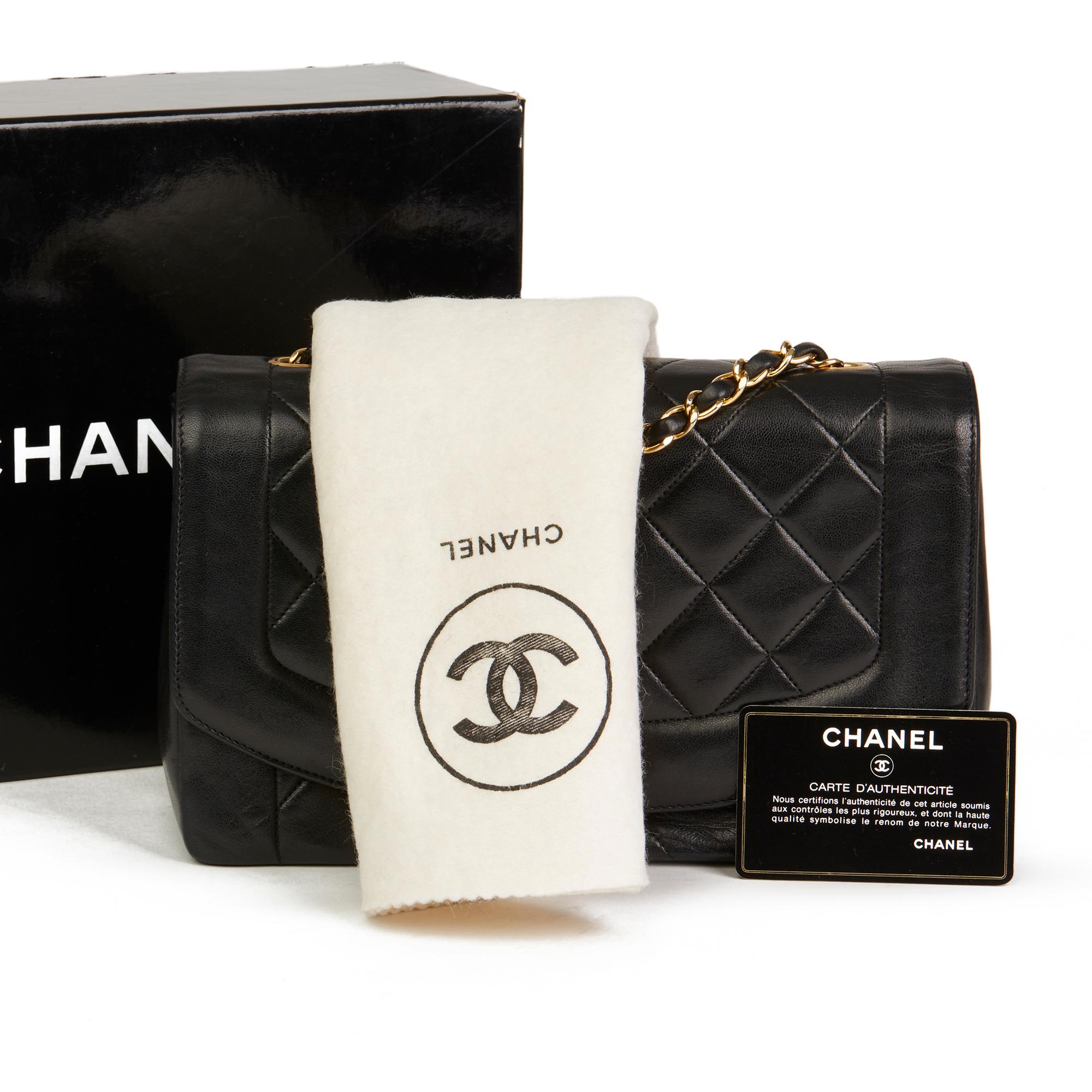 Chanel 1990 Black Quilted Lambskin Vintage Medium Diana Classic Single Flap Bag 7